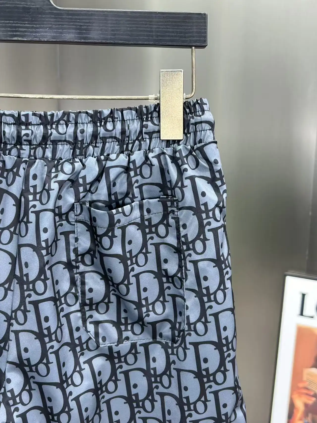 Oblique Monogram Technical Fabric Shorts D18511986 — view 4