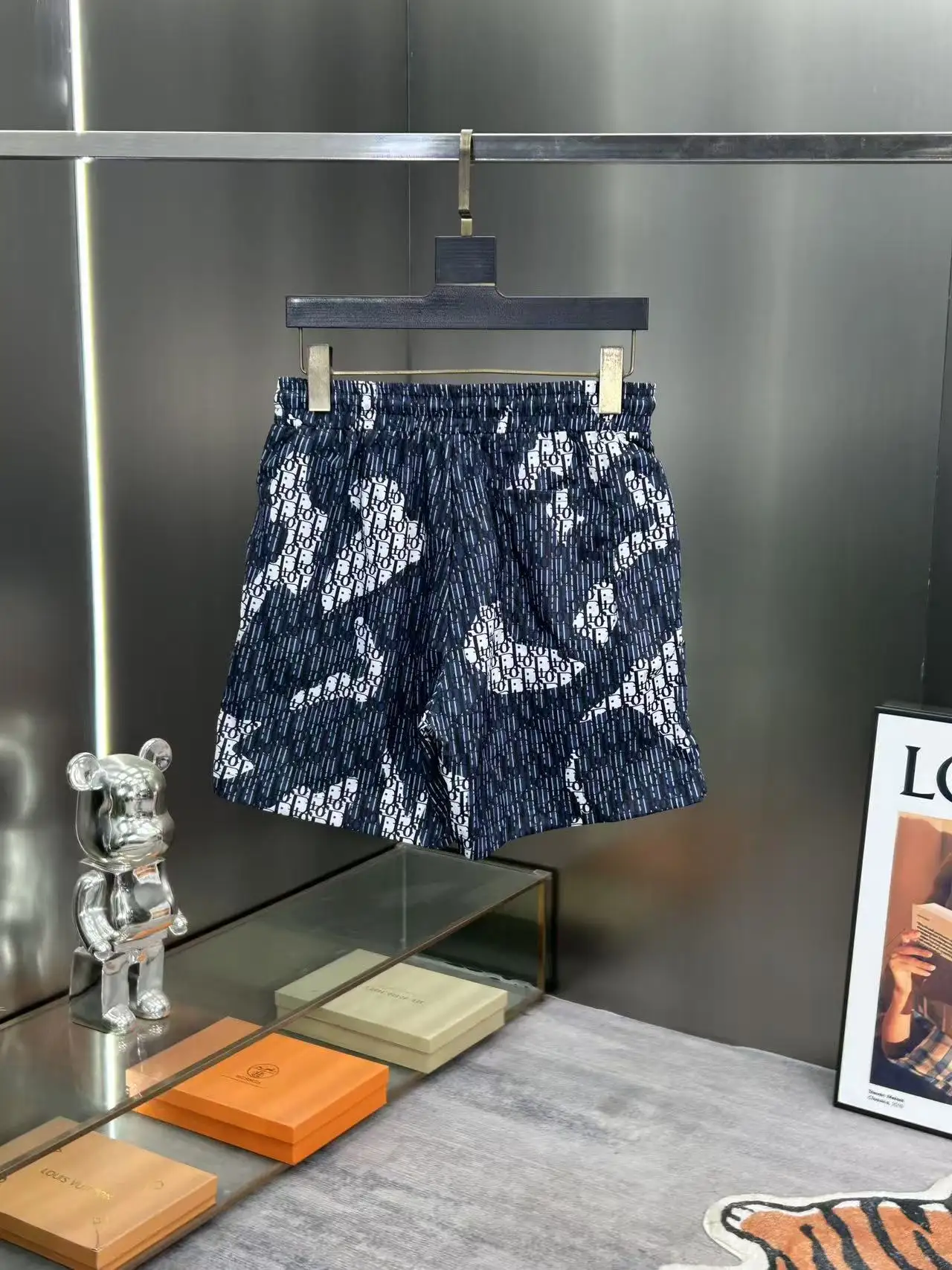 Oblique Print Quick-Dry Swim Shorts D18511968 — view 2