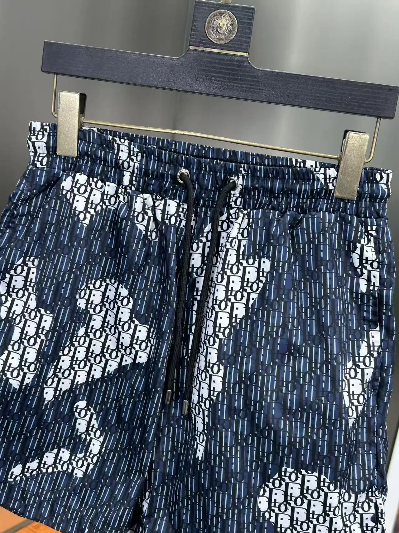 Oblique Print Quick-Dry Swim Shorts D18511968 — view 3