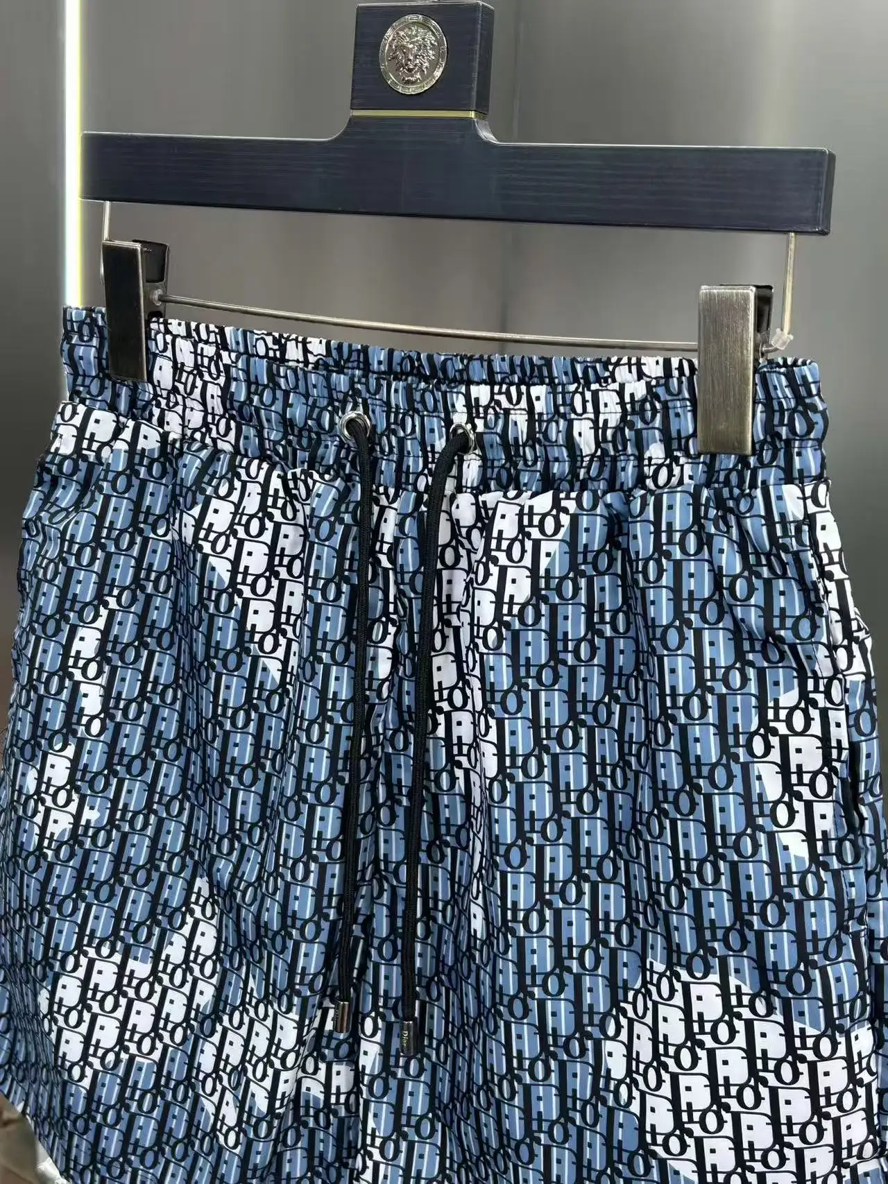 Oblique Monogram Technical Fabric Shorts D18511970 — view 3