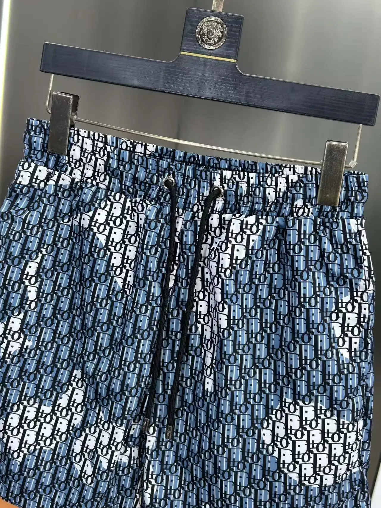 Oblique Monogram Technical Fabric Shorts D18511970 — view 5