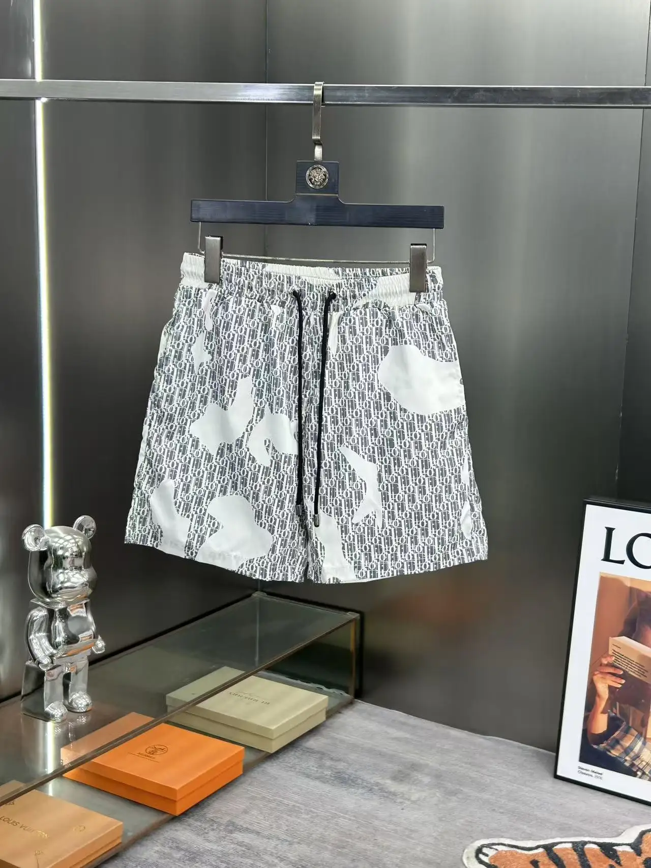 Oblique Monogram Quick-Dry Shorts D18511969