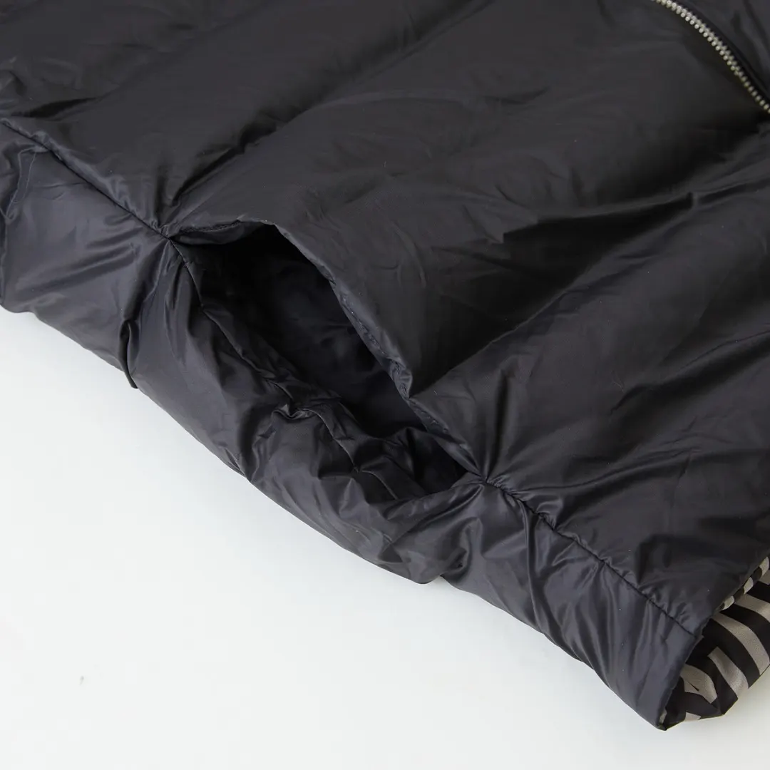 Reversible FF Stripes Down-Filled Gilet D19020354 — view 8