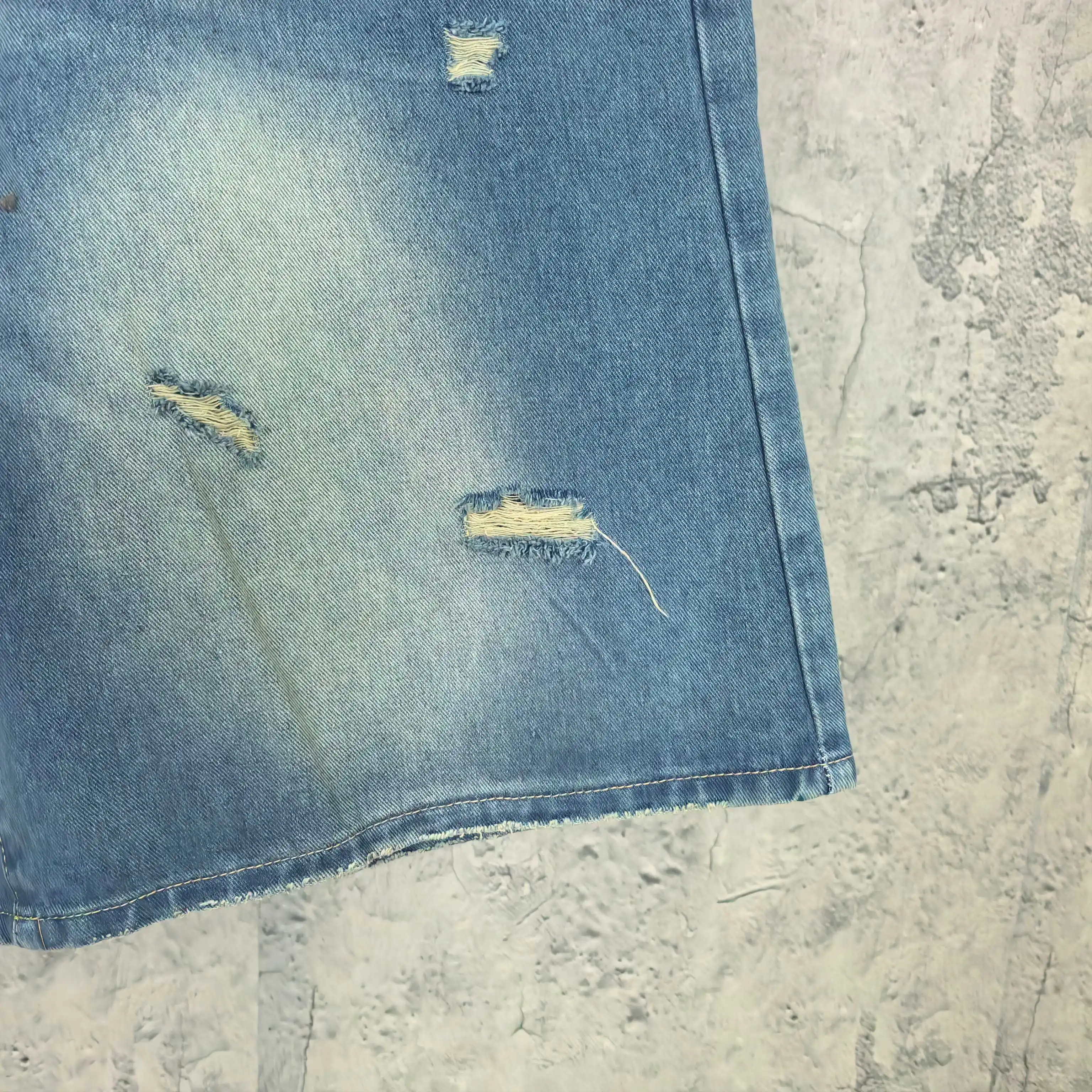 Distressed Trompe L'oeil Print Denim Shorts D19023242 — view 11