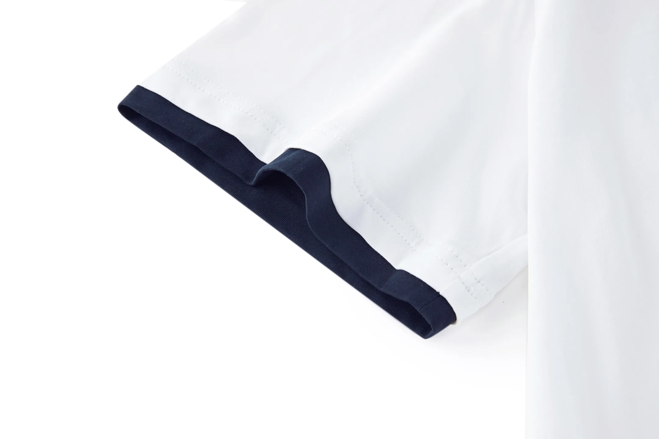 FF Logo Embroidered Layered Cotton T-Shirt D19021081 — view 6