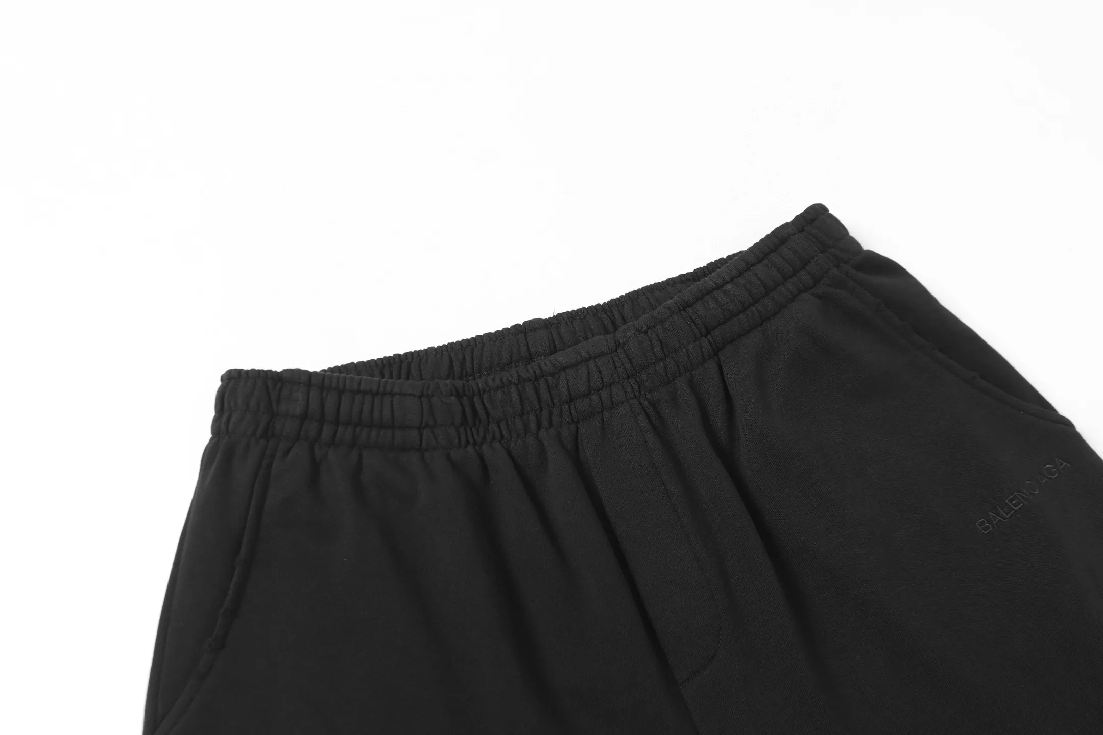 Logo-Embroidered Distressed Cotton Shorts D19012804 — view 3
