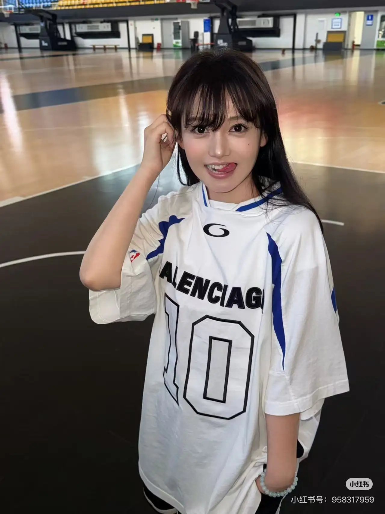 Balenciaga x NBA Embroidered Jersey T-Shirt D19018730 — view 5