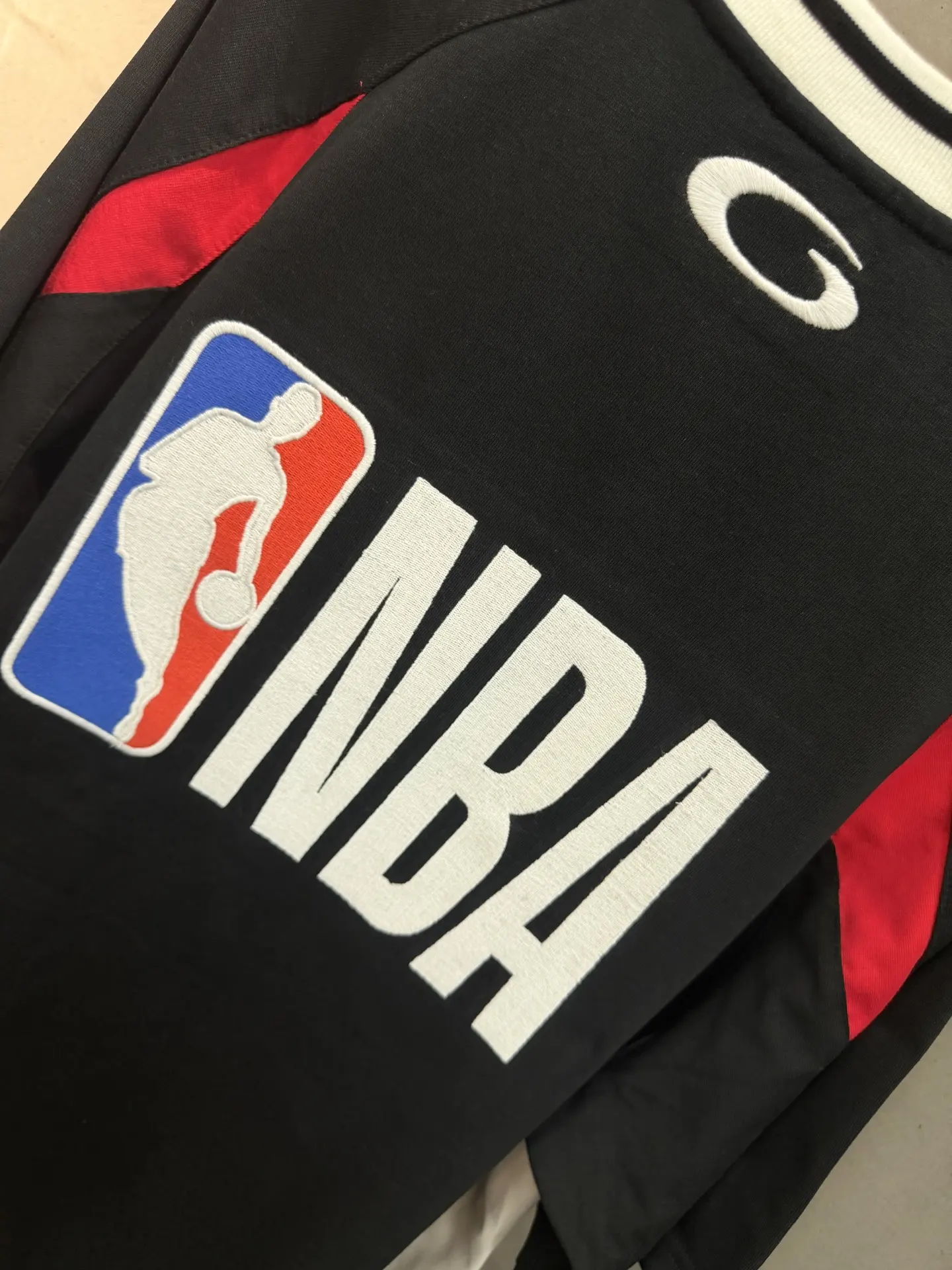 NBA Logo Embroidered Mesh Jersey T-Shirt D19018731 — view 7