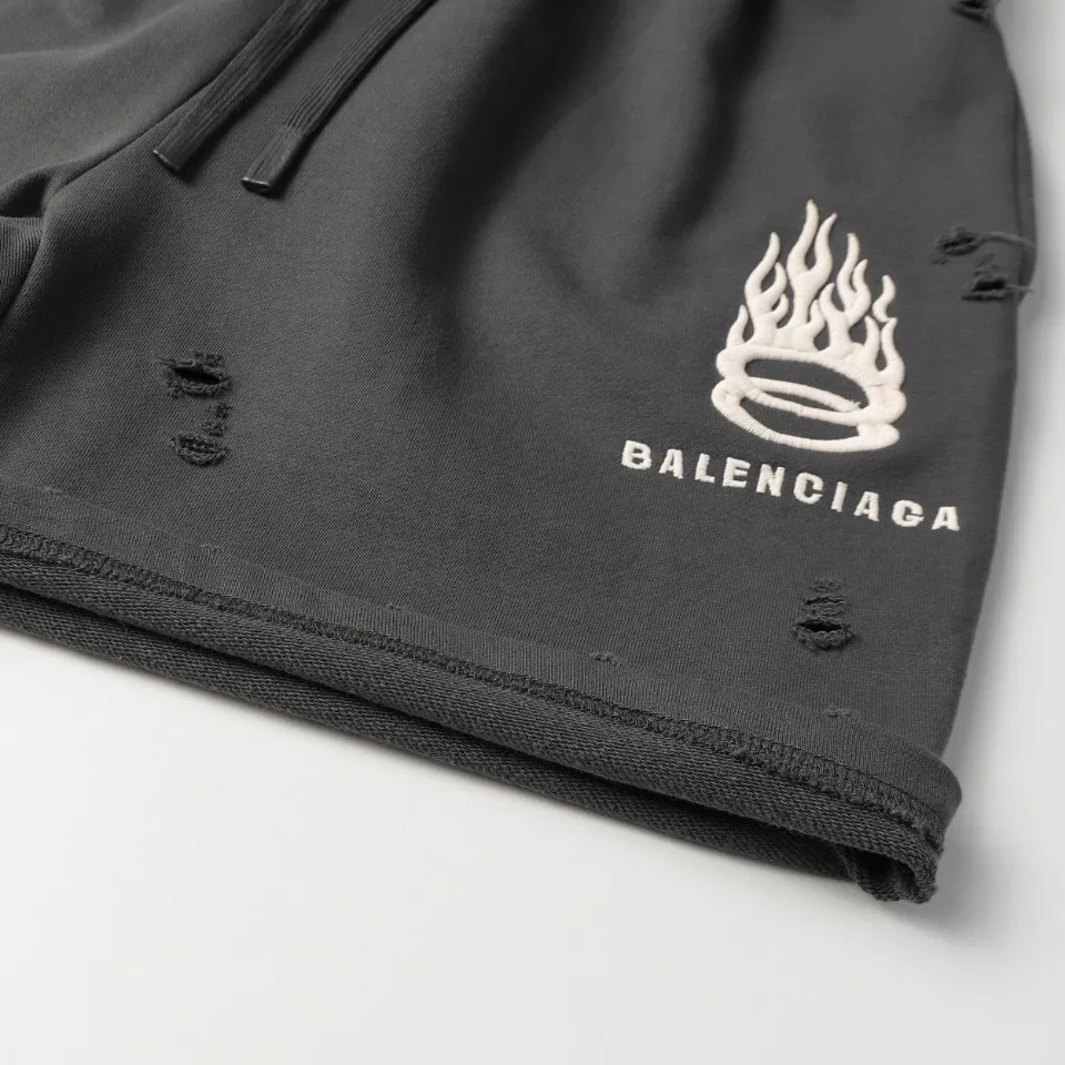 Distressed Flame Logo Embroidered Cotton Shorts D19512796 — view 6