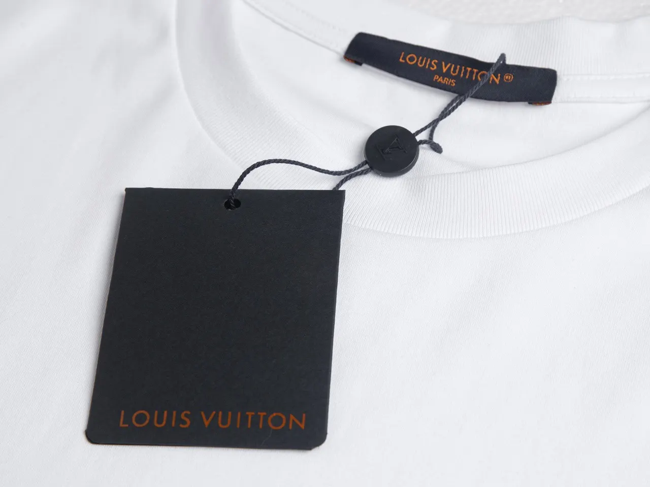 Vivienne Mascot Embroidered Cotton T-Shirt D20021107 — view 4