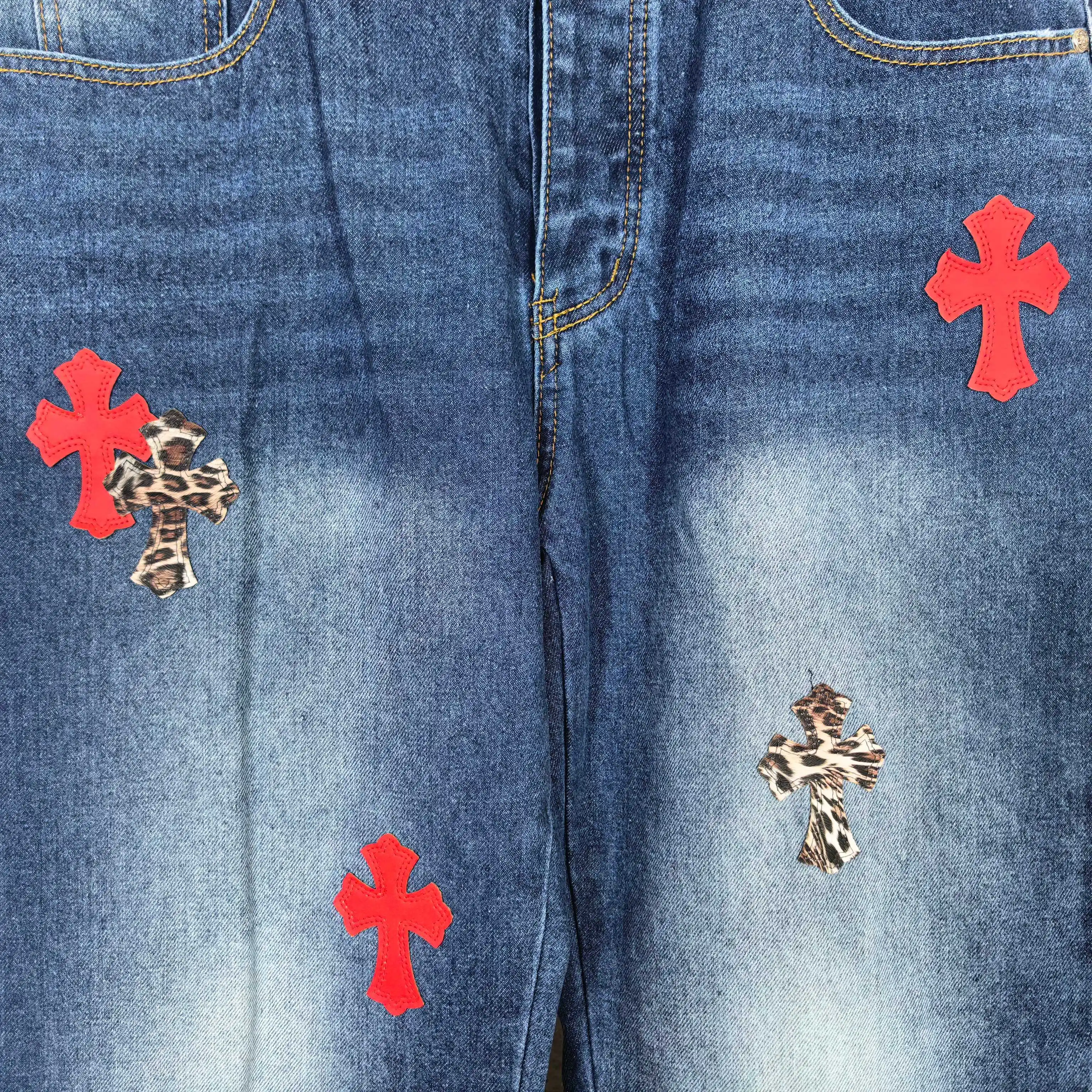 Leopard Patch Washed Straight-Leg Jeans D20023211 — view 8