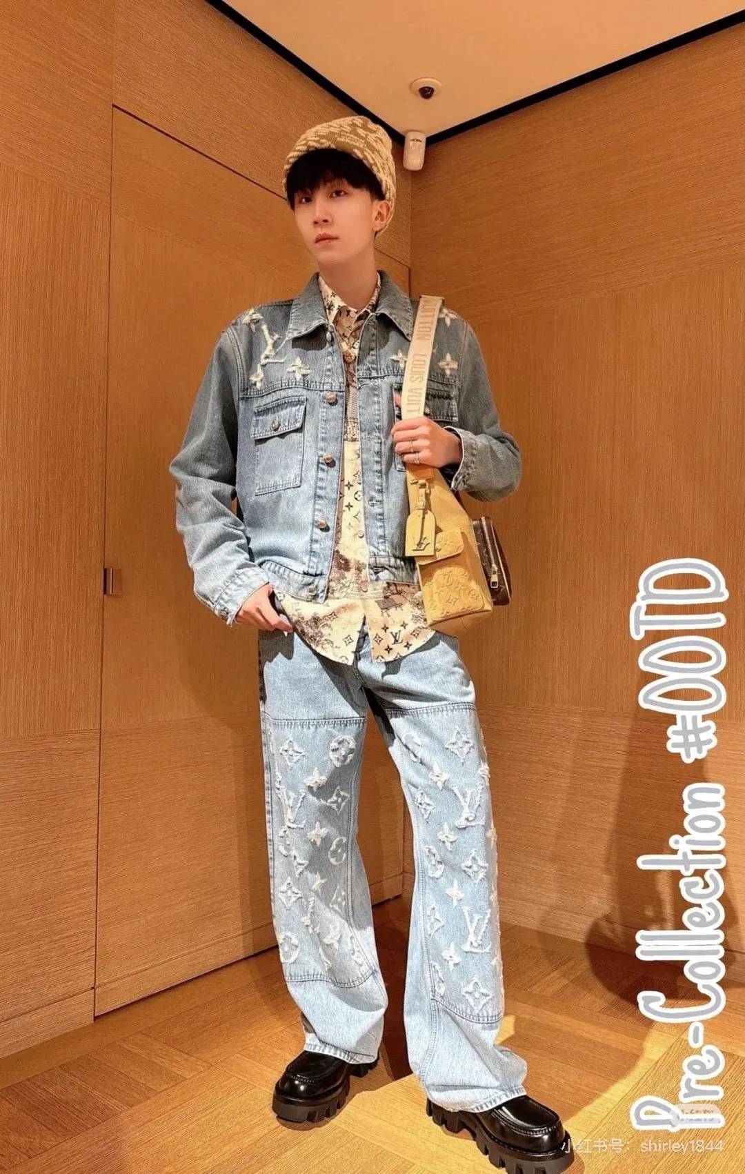 Monogram Distressed Straight-Leg Jeans D20013438 — view 4