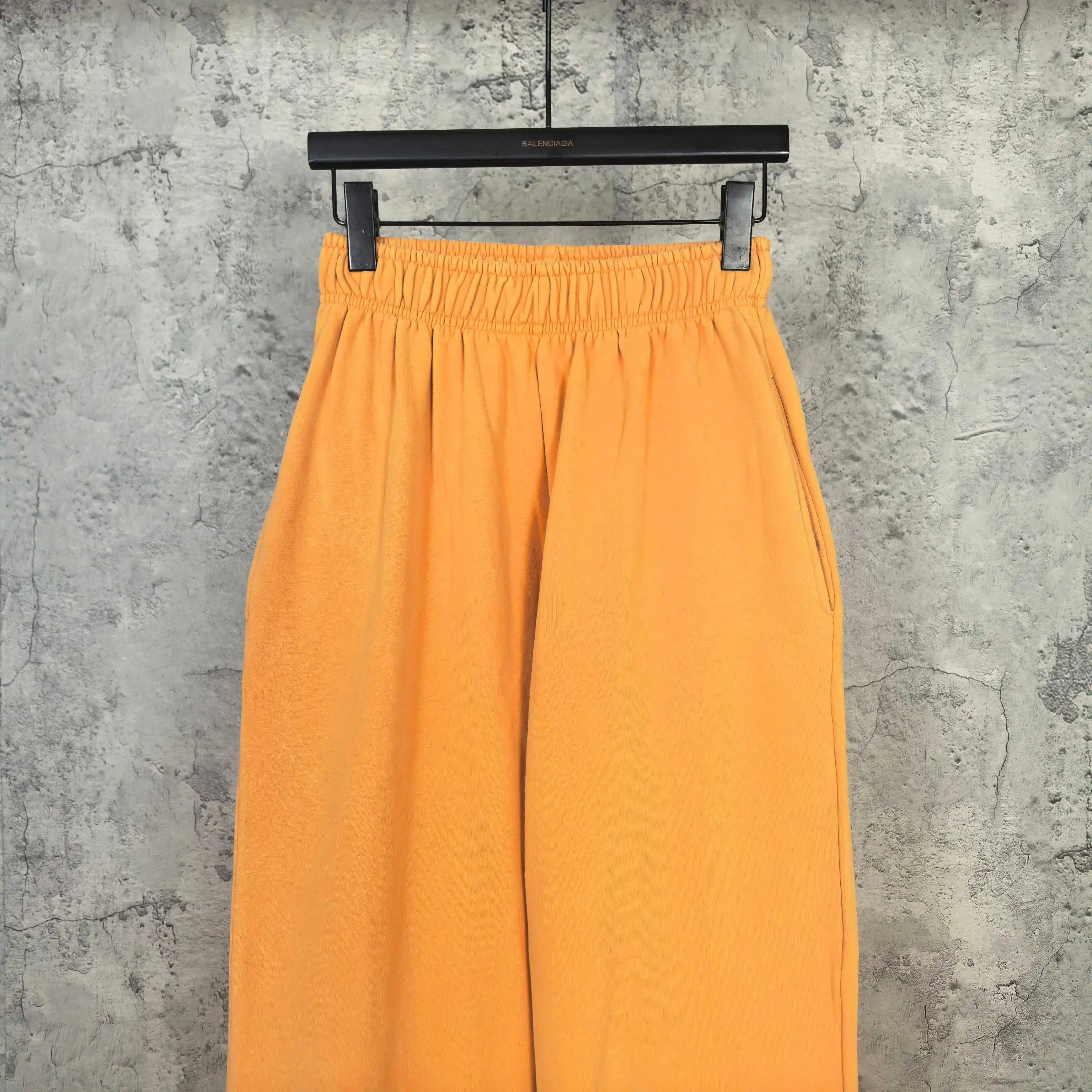 Logo Print Wide-Leg Cotton Sweatpants D20523231 — view 3