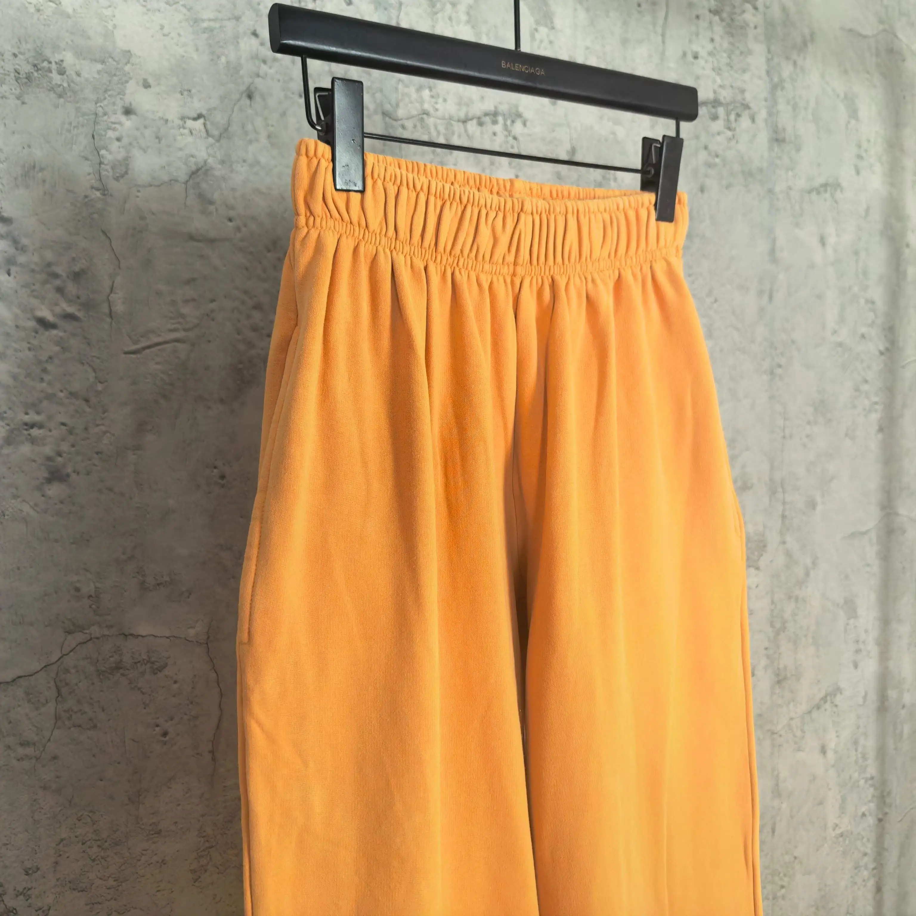 Logo Print Wide-Leg Cotton Sweatpants D20523231 — view 6