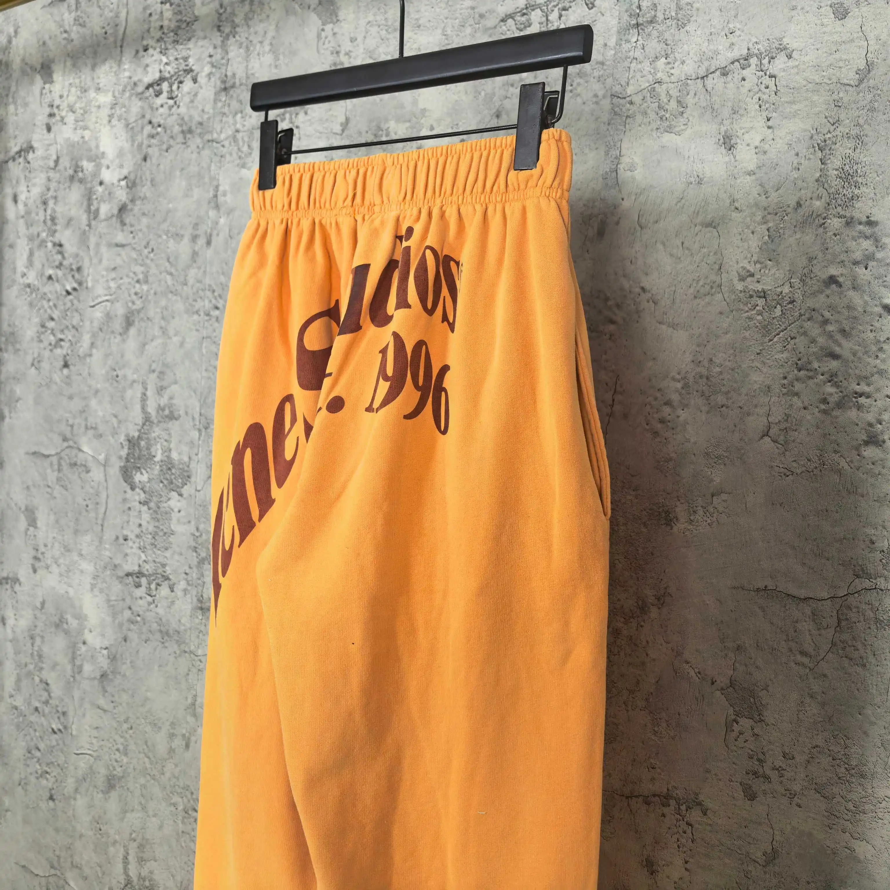 Logo Print Wide-Leg Cotton Sweatpants D20523231 — view 8