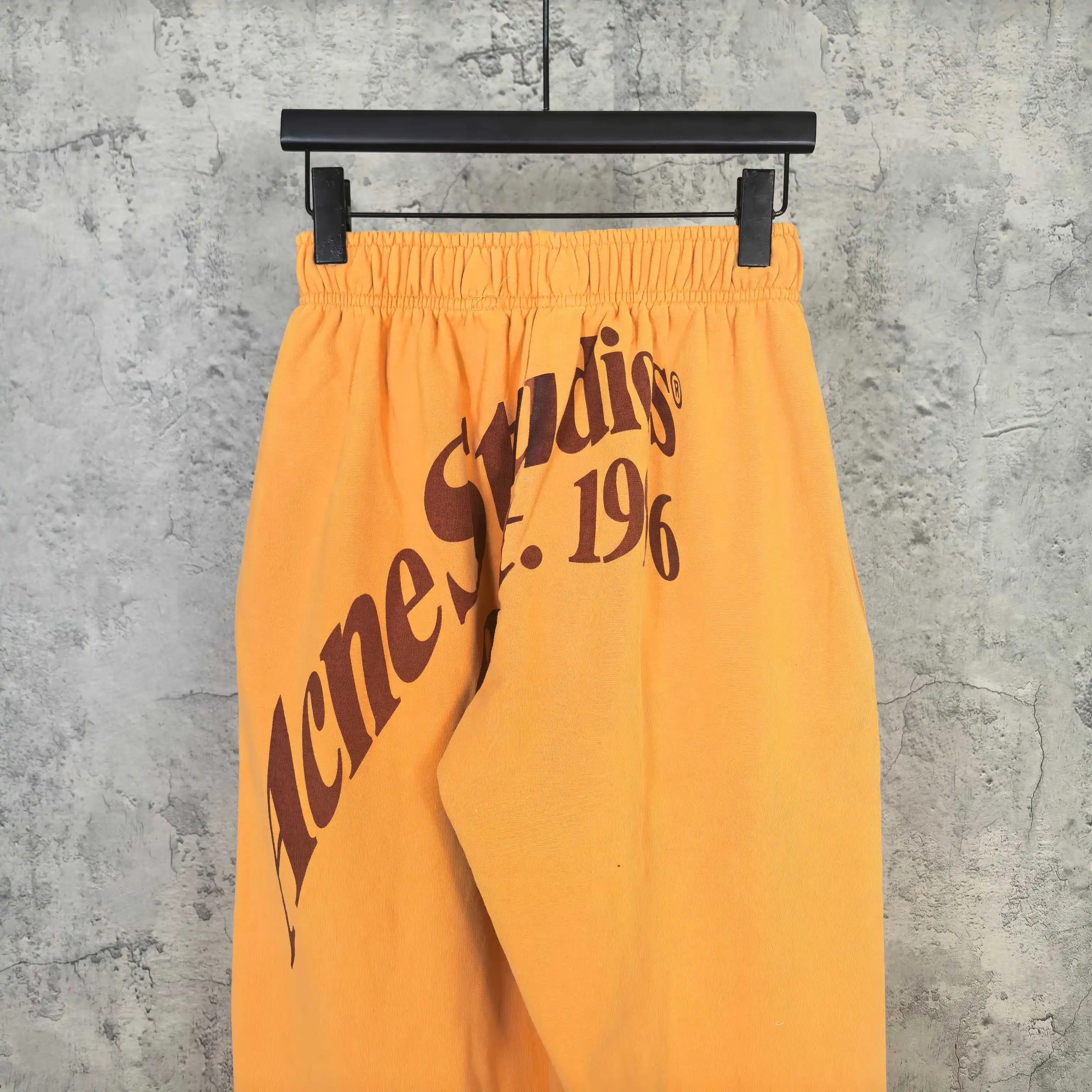 Logo Print Wide-Leg Cotton Sweatpants D20523231 — view 9