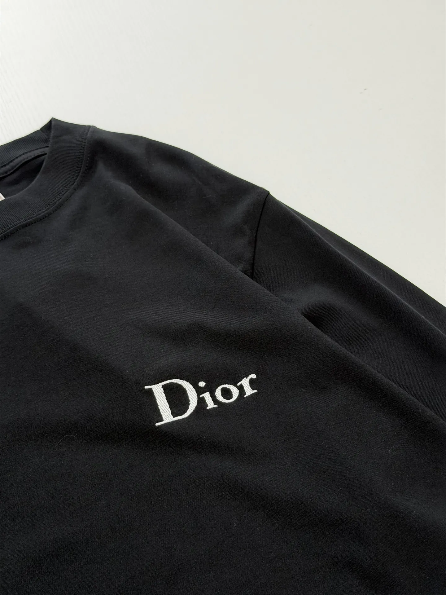Logo Embroidery Long-Sleeve T-Shirt D20820743 — view 4