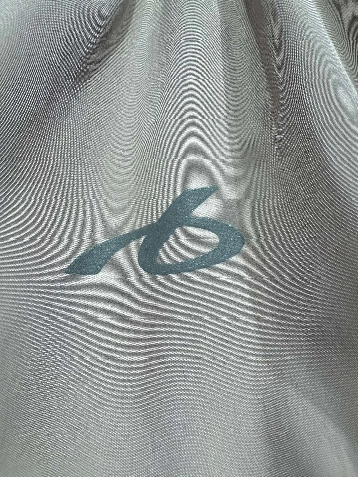 Bodies Reflective Logo Track Pants D21023033 — view 6