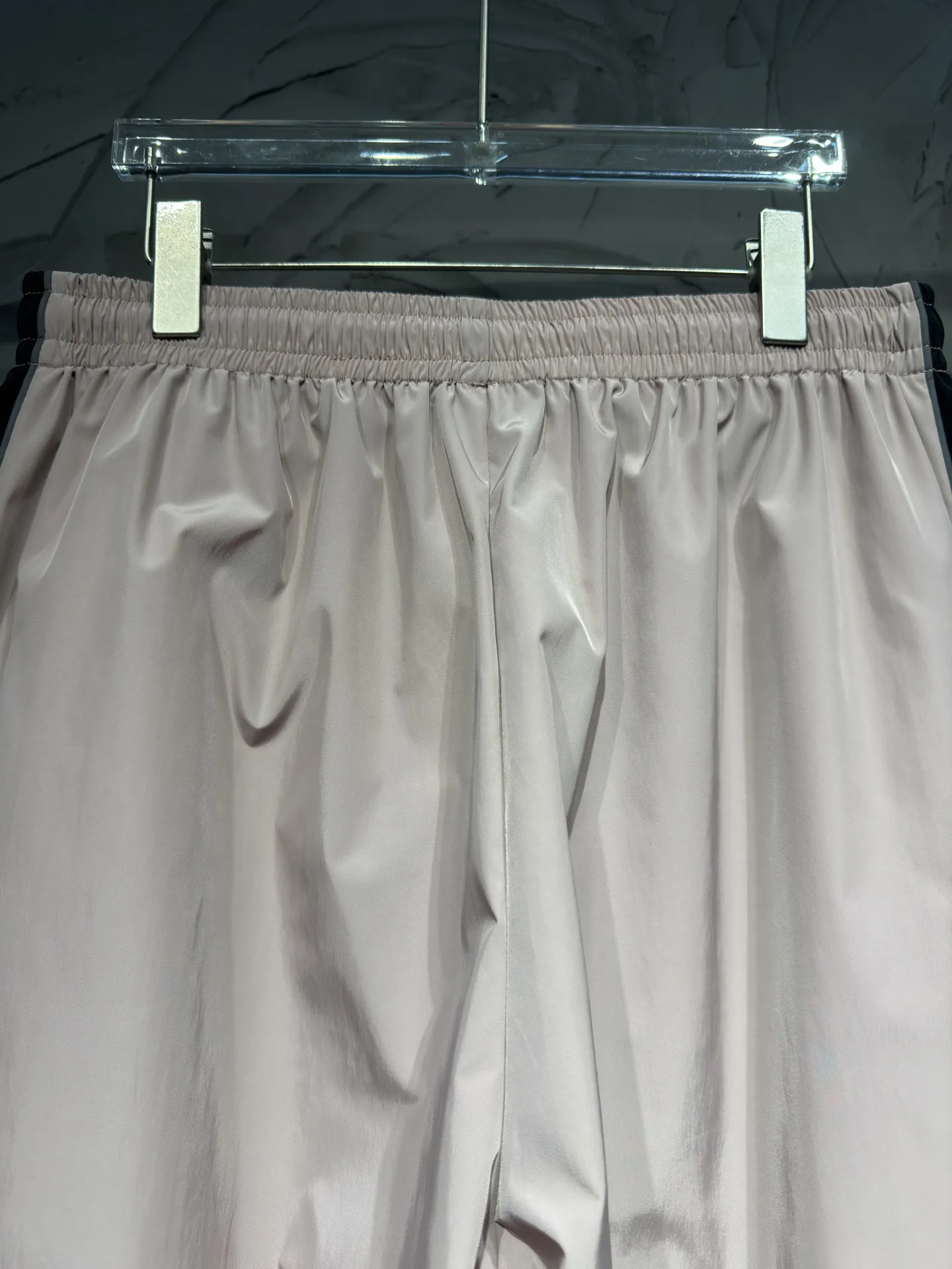 Bodies Reflective Logo Track Pants D21023033 — view 11