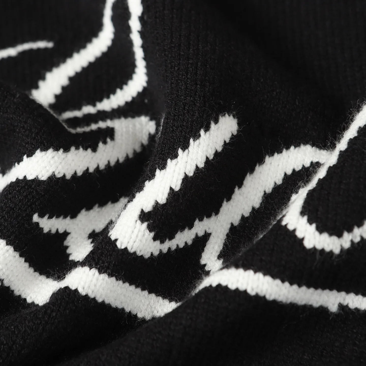 Logo Intarsia Crew-Neck Sweater D21023624 — view 7