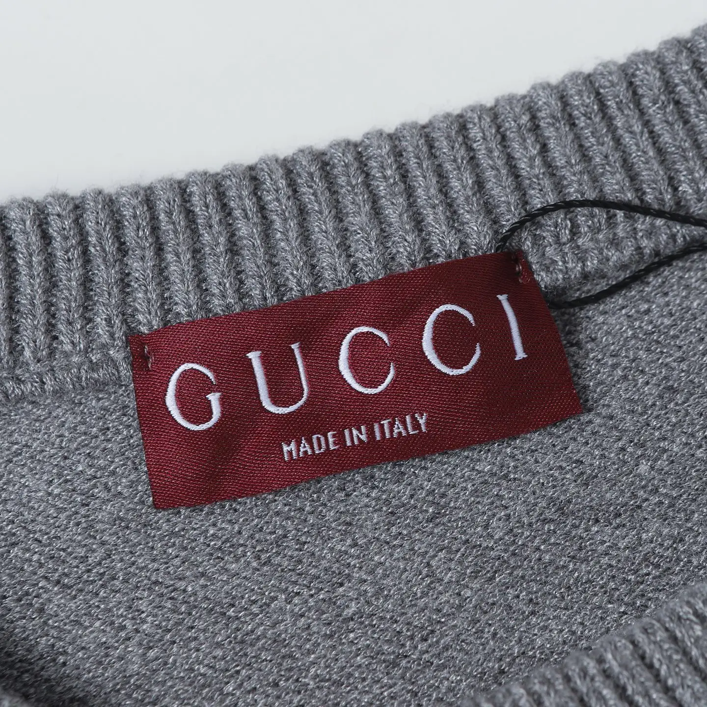 Script Logo Intarsia Crew-Neck Sweater D21023623 — view 6