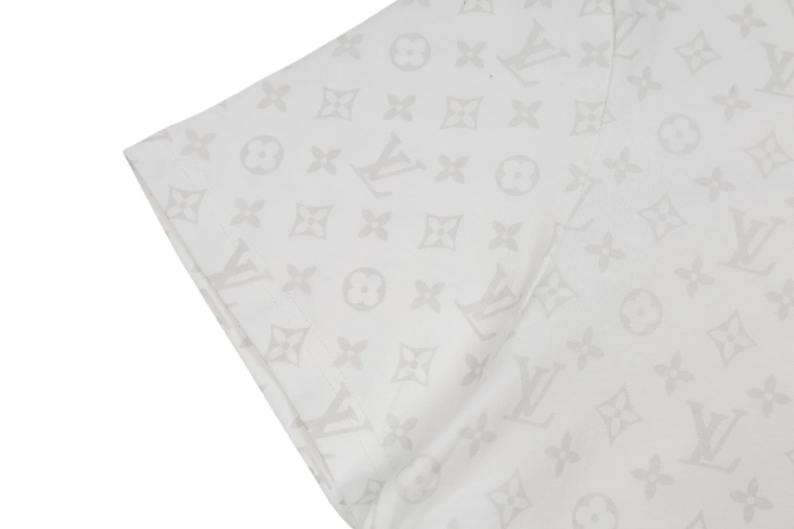 Monogram Glow-in-the-Dark T-Shirt D22021106 — view 6