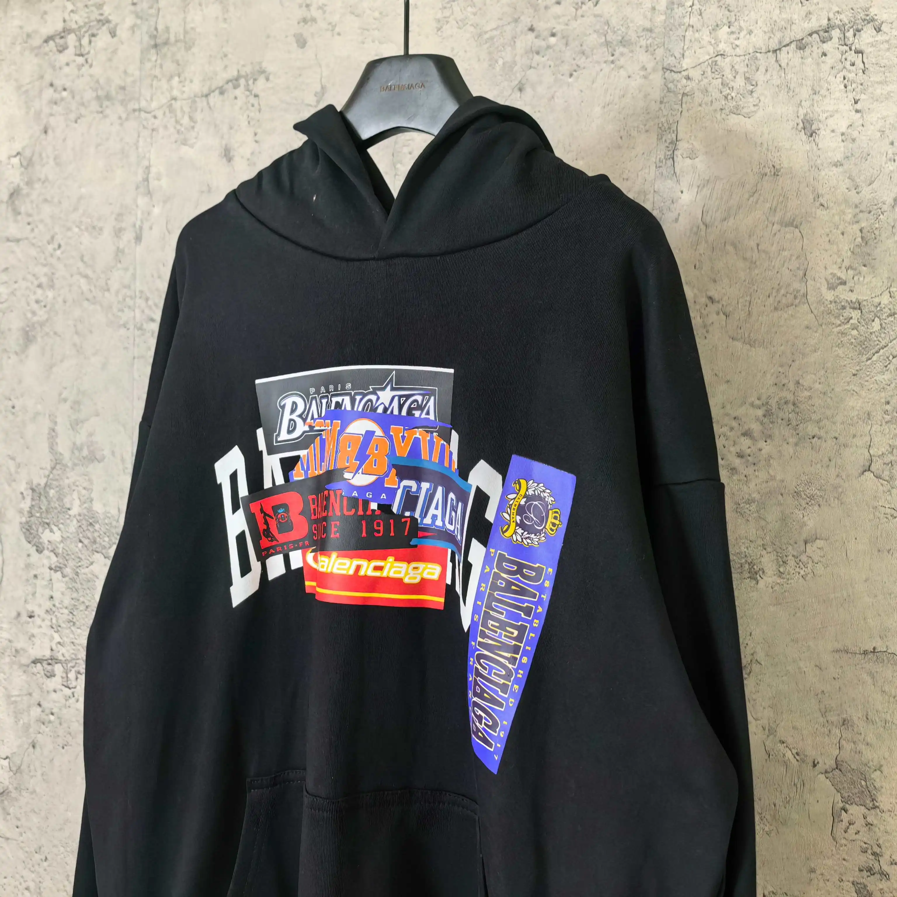Bumper Stickers Logo Print Hoodie D22023172 — view 9