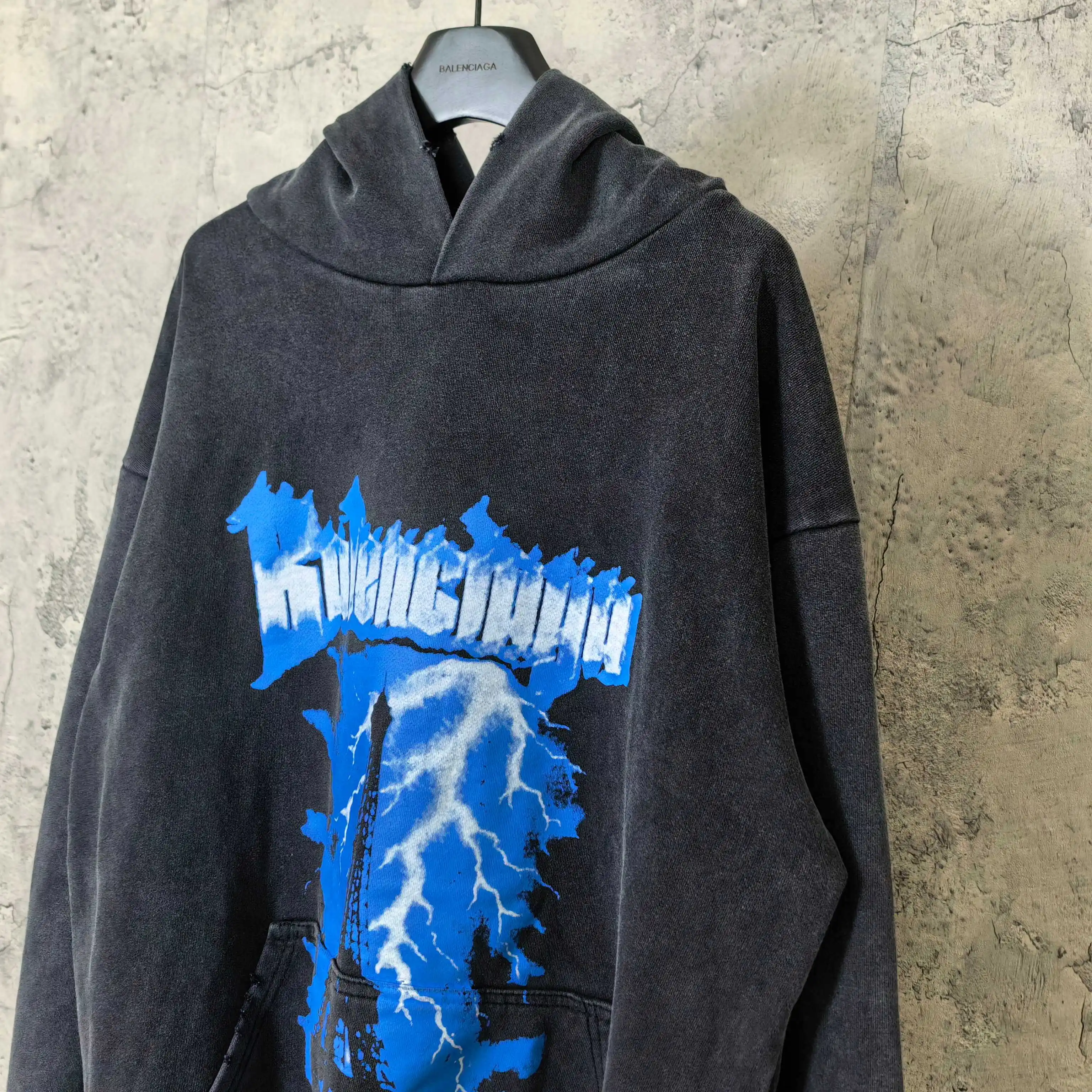 Paris Thunderstorm Print Washed Hoodie D22023199 — view 9