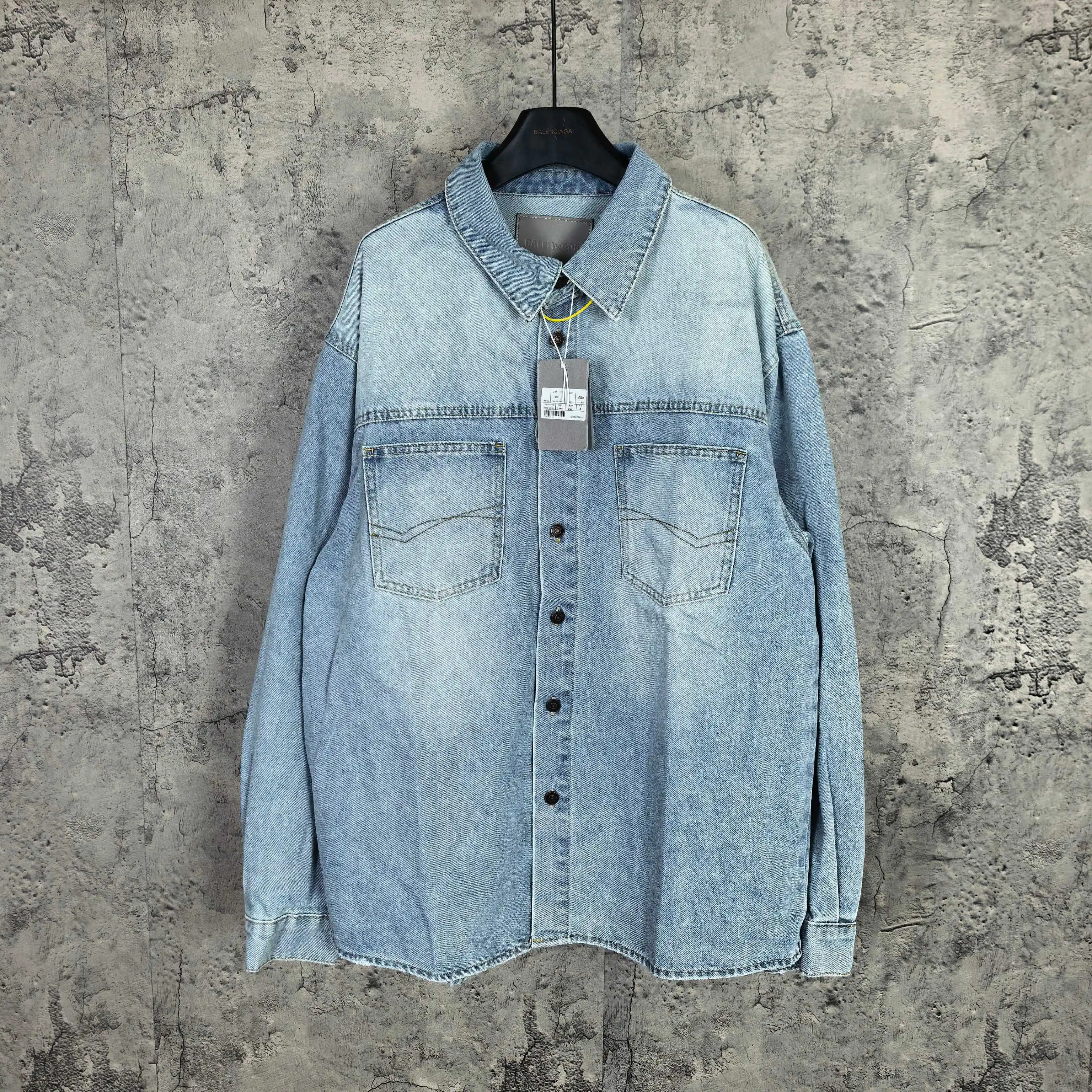 Oversized Washed Denim Shirt Jacket D22023171
