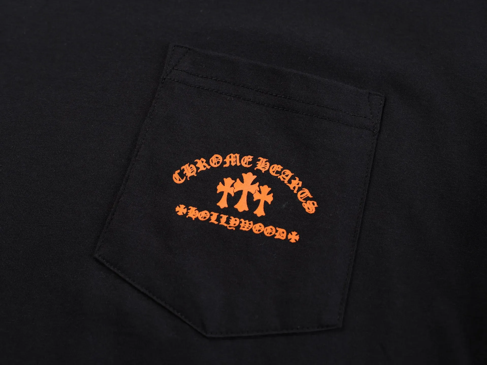 Logo-Print Cotton-Jersey Long-Sleeve T-Shirt D22021151 — view 5