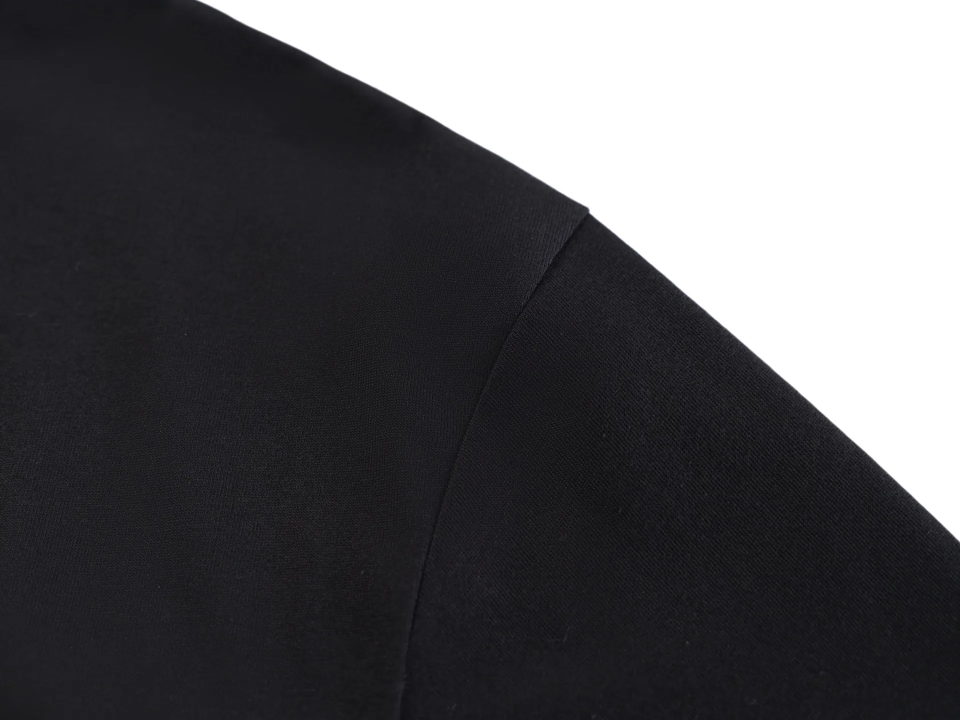 Logo-Print Cotton-Jersey Long-Sleeve T-Shirt D22021151 — view 11
