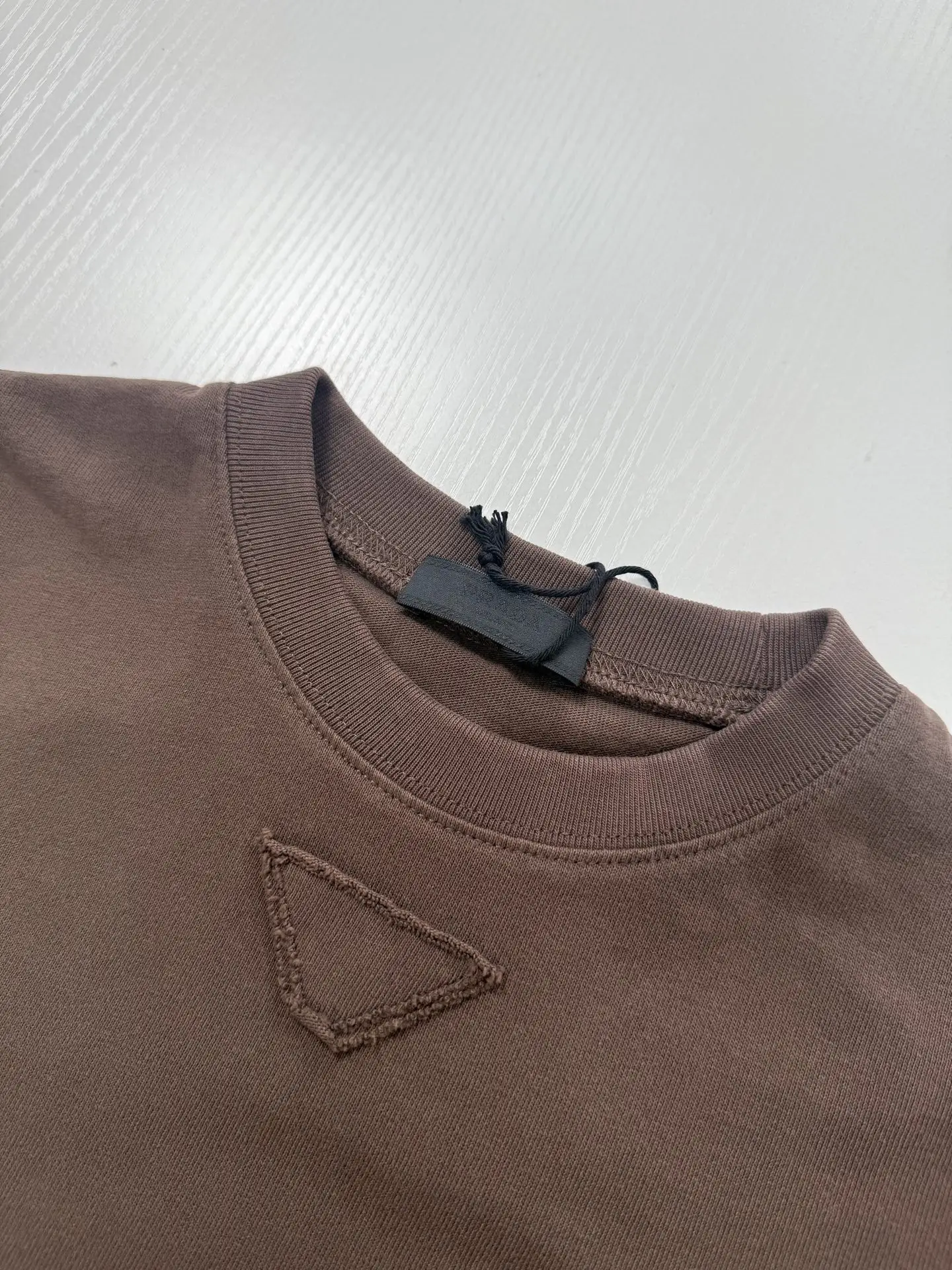 Deconstructed Triangle Logo Long-Sleeve T-Shirt D22020660 — view 5