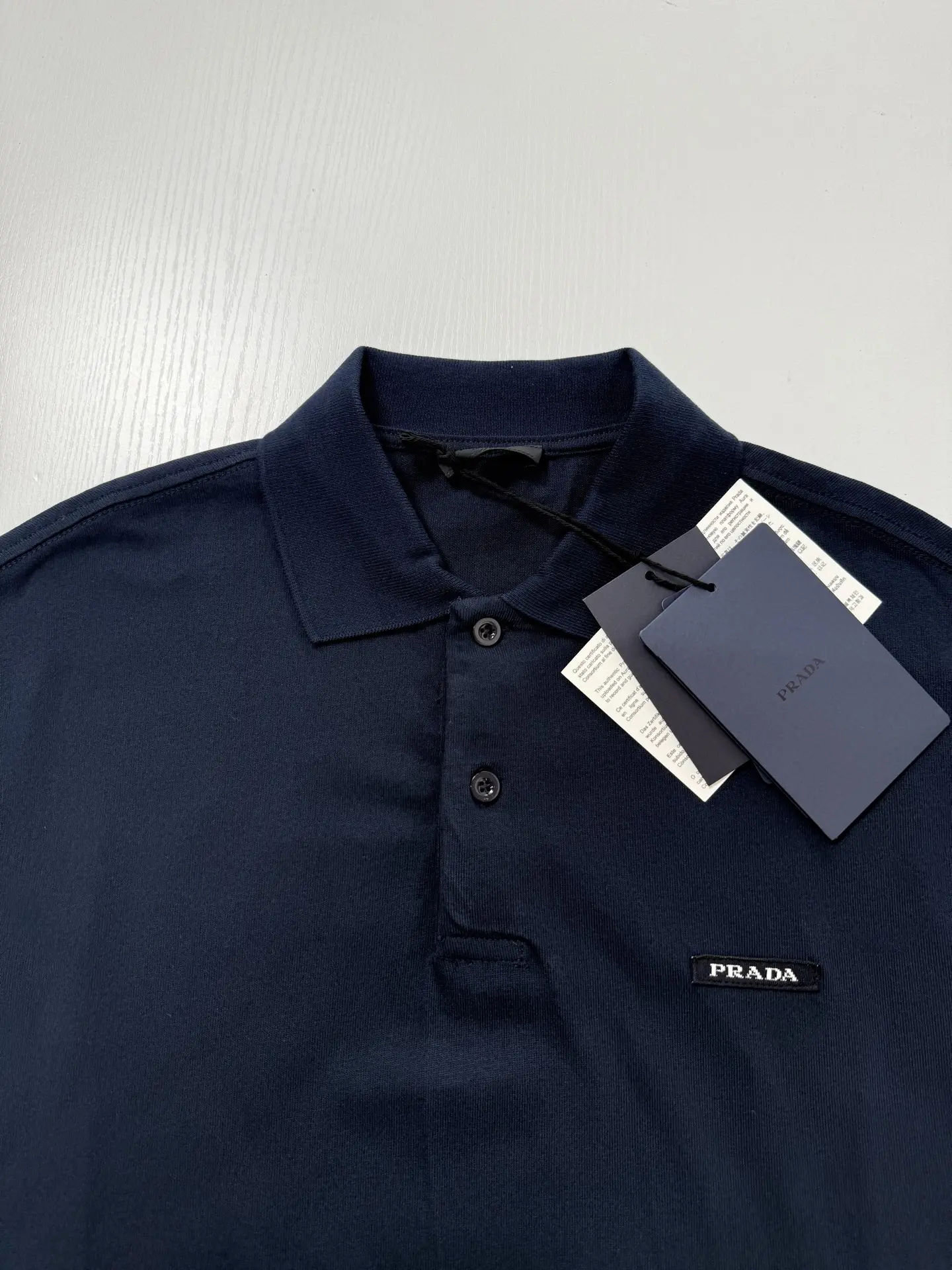 Logo-Patch Long-Sleeved Cotton Polo Shirt D22020752 — view 4