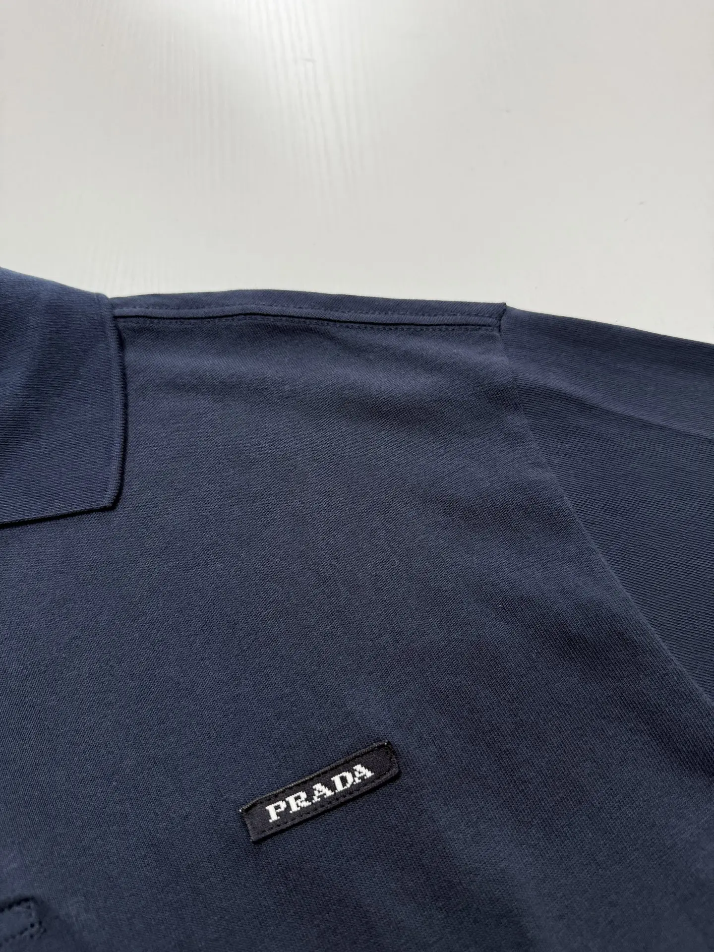 Logo-Patch Long-Sleeved Cotton Polo Shirt D22020752 — view 6