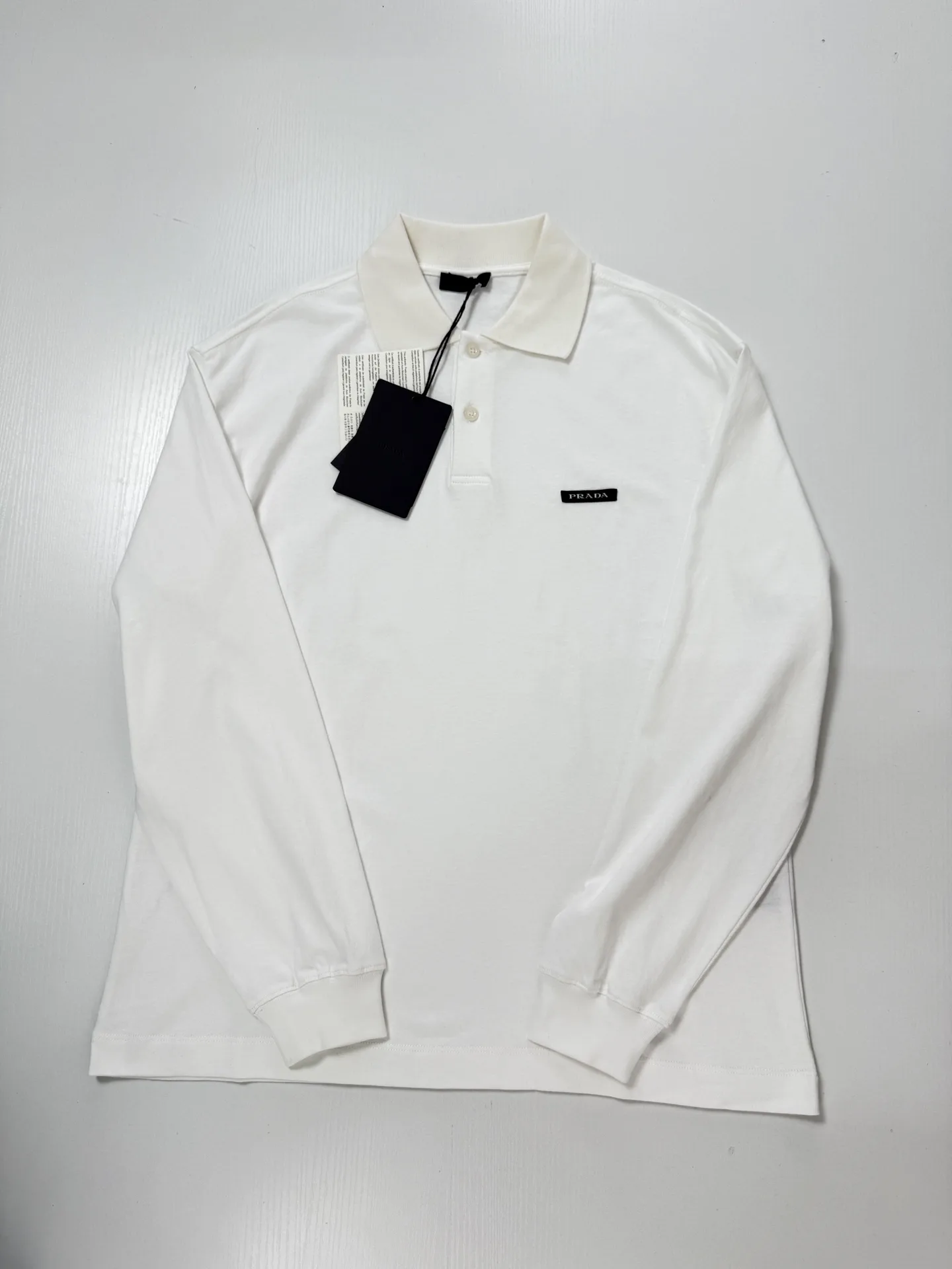 Logo-Patch Long-Sleeve Cotton Polo Shirt D22020753 — view 3