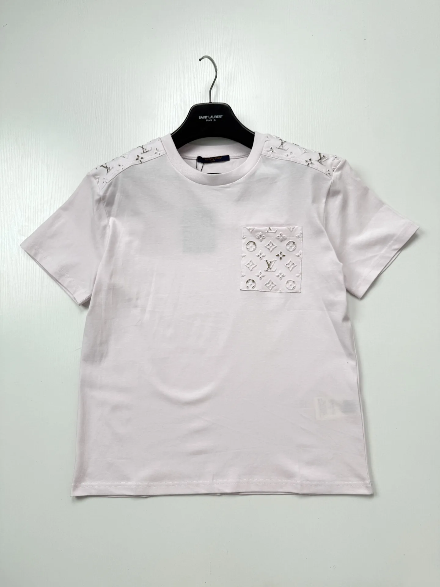 Monogram Embossed Pocket T-Shirt D22523445 — view 3