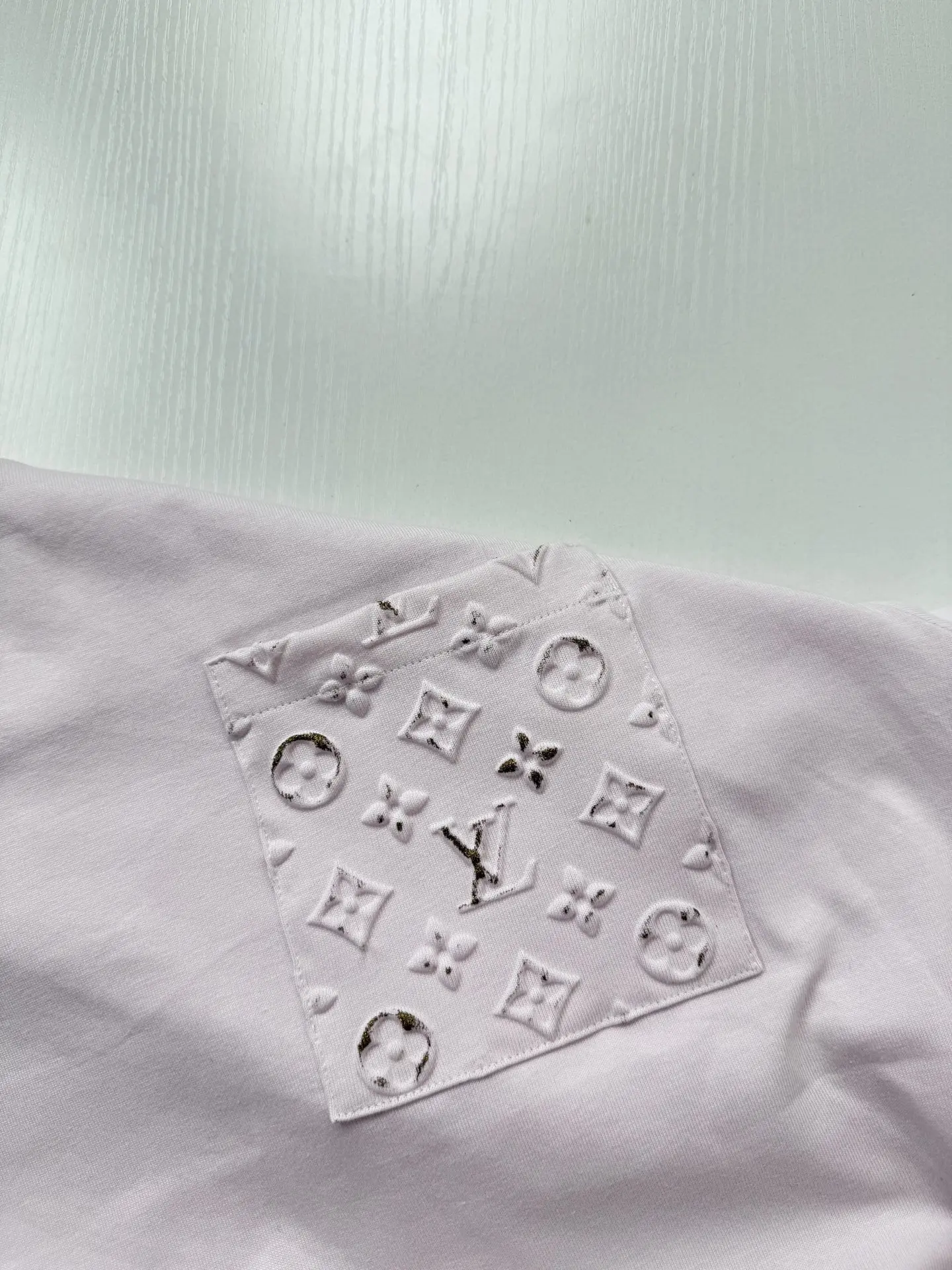 Monogram Embossed Pocket T-Shirt D22523445 — view 5