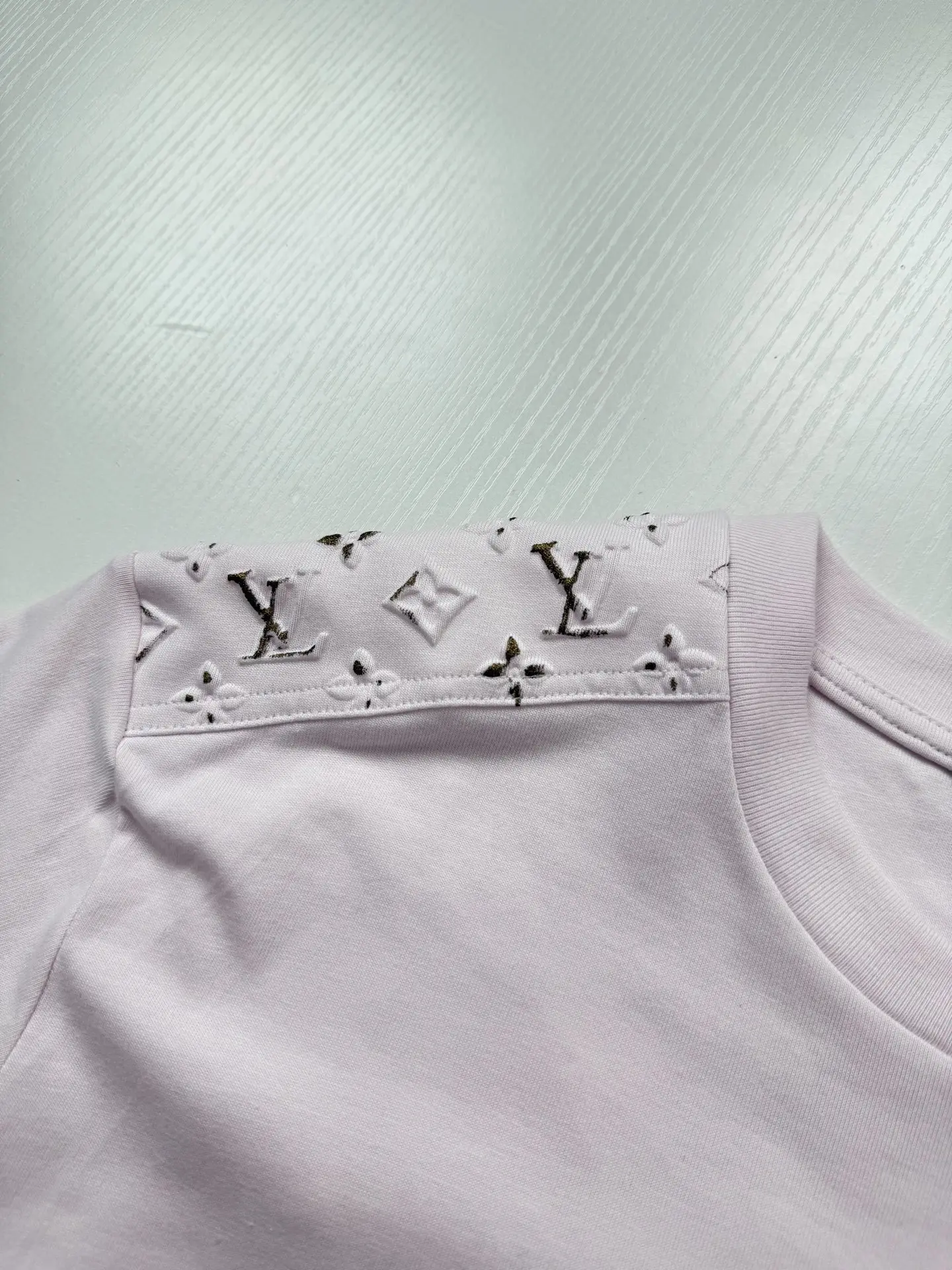 Monogram Embossed Pocket T-Shirt D22523445 — view 8