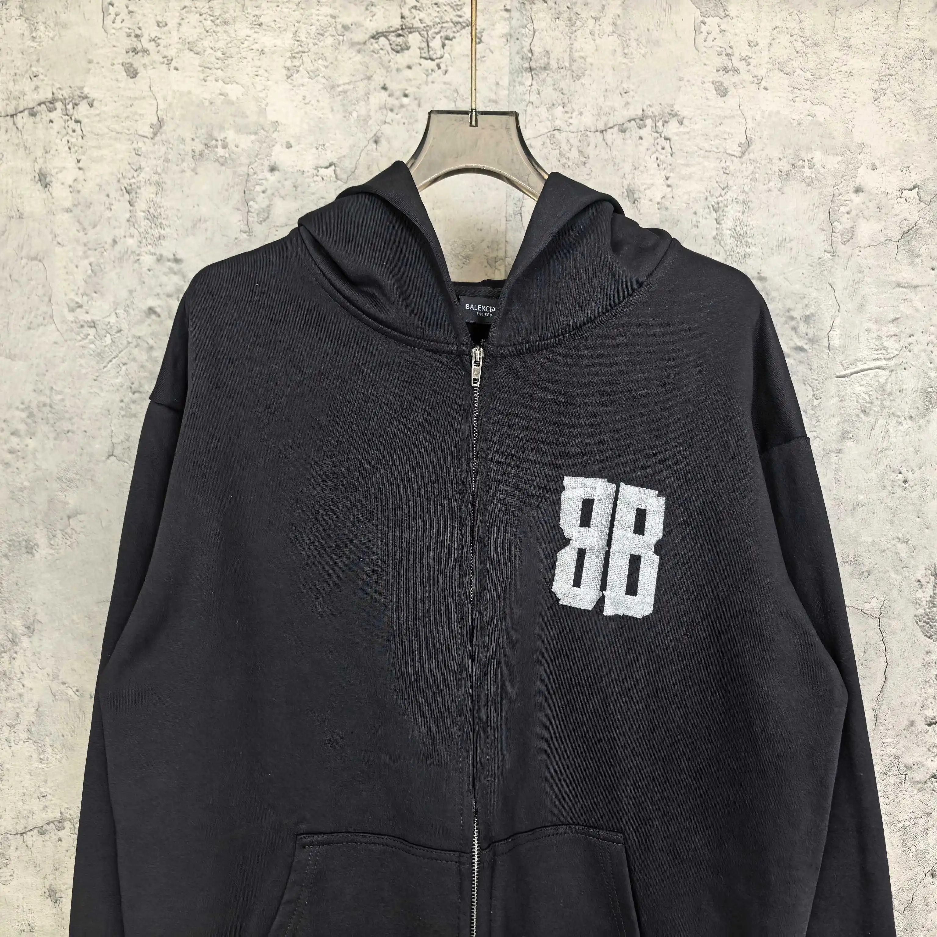 Tape Type Oversized Zip-Up Hoodie D22523202 — view 3