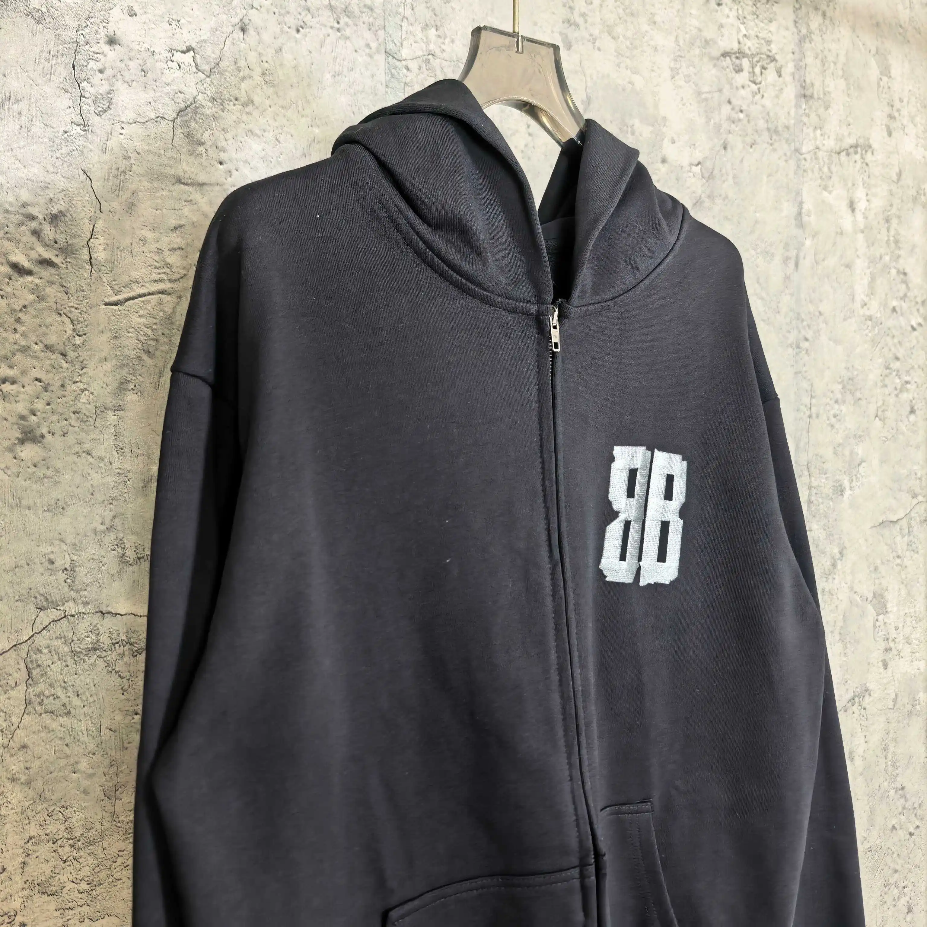 Tape Type Oversized Zip-Up Hoodie D22523202 — view 7