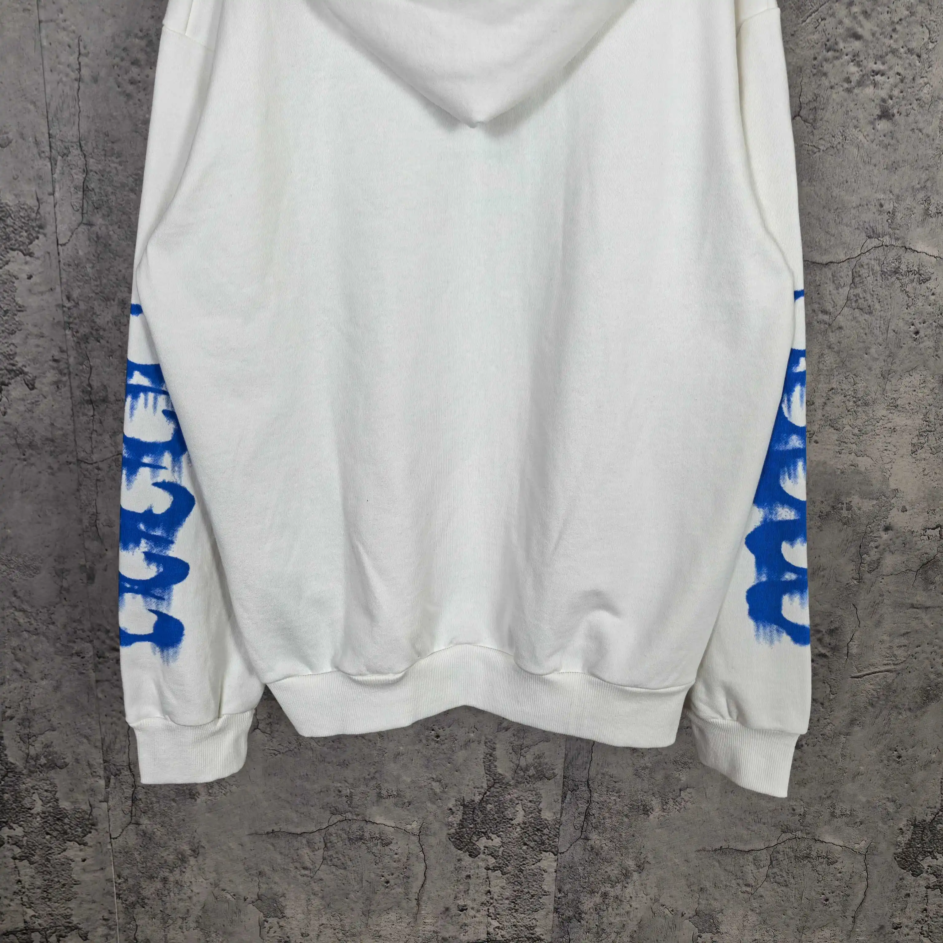 Wet Brush Logo Zip-Up Hoodie D22523183 — view 11