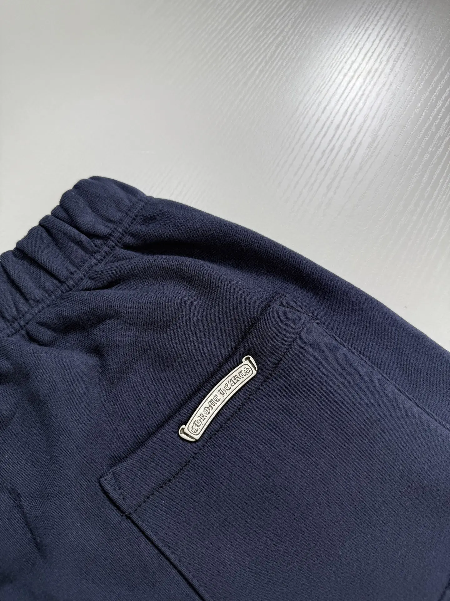 Leather Cross Patch Cotton Jersey Shorts D22520682 — view 8