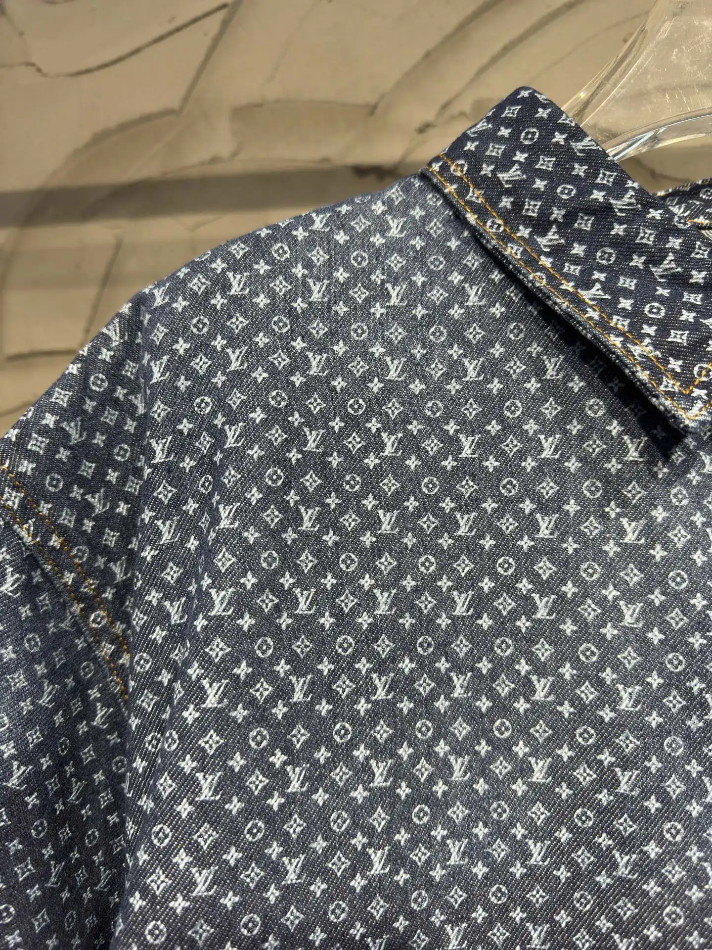 Monogram Print Short-Sleeve Denim Shirt D22523022 — view 3