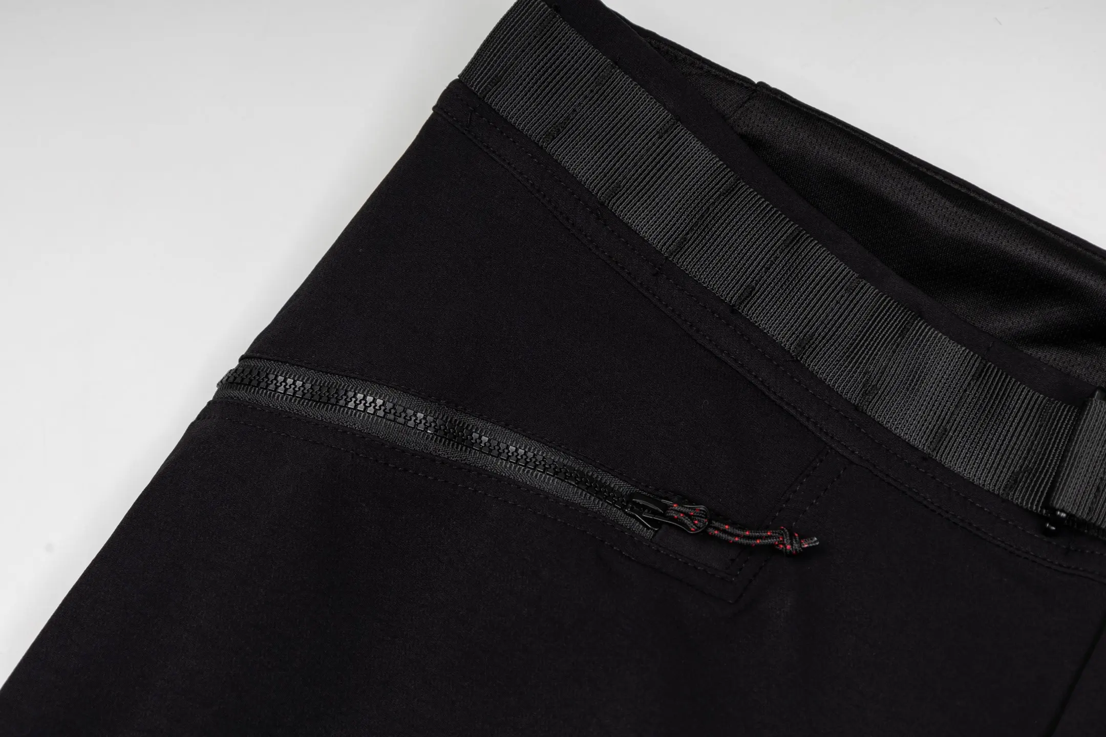 Eiger Nordwand Softshell Outdoor Trousers D23023215 — view 4