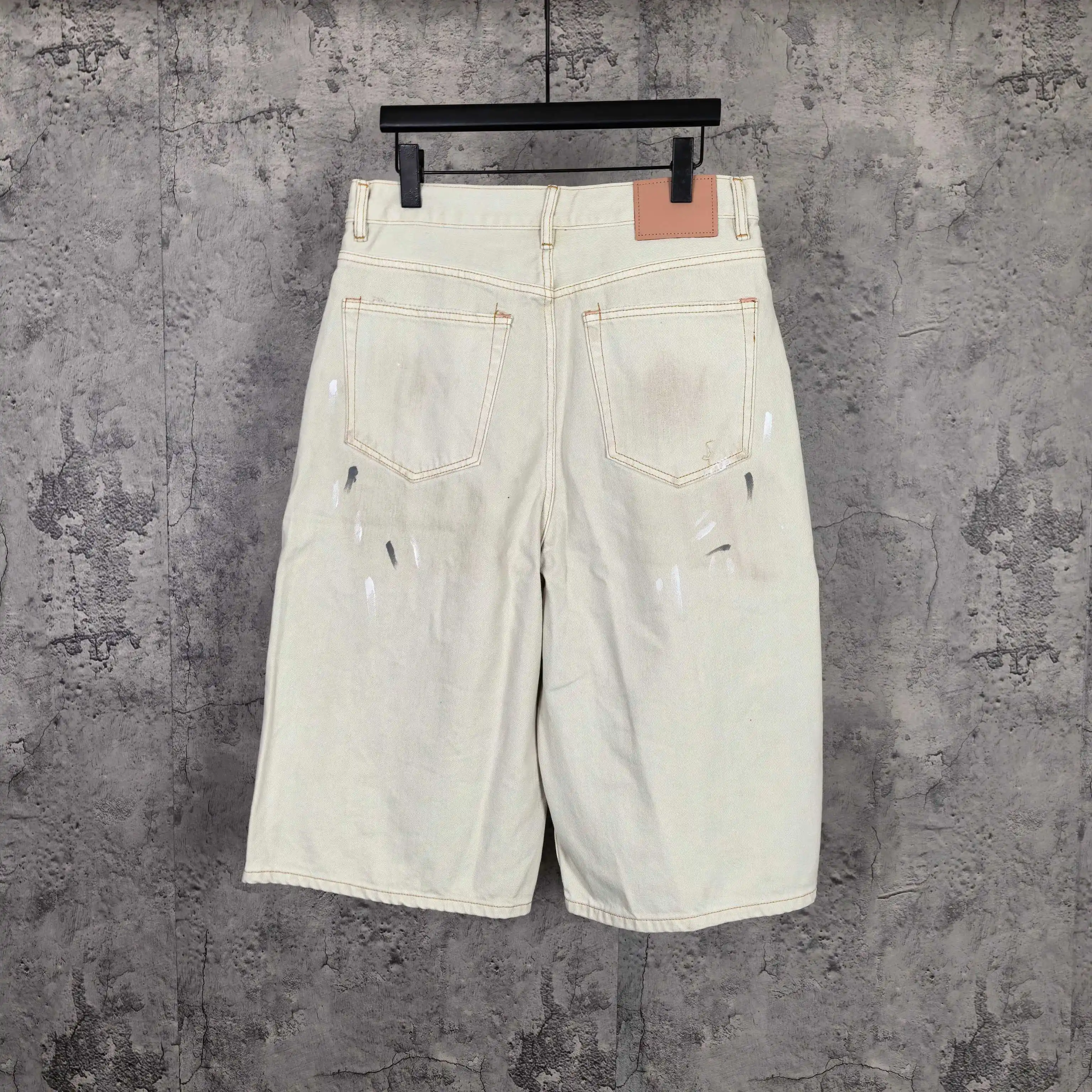 Paint-Splatter Denim Shorts D23523222 — view 2