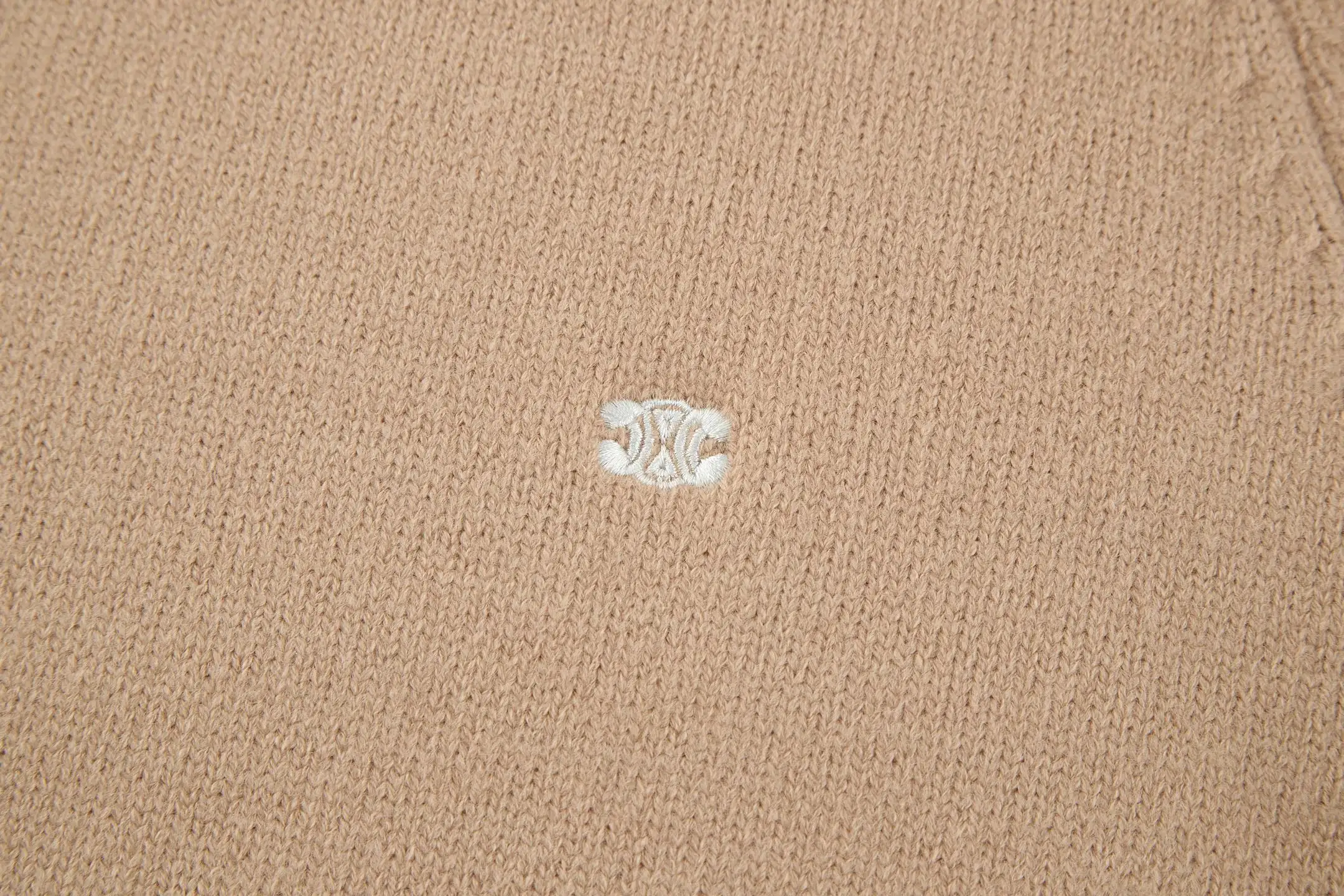 Triomphe Embroidered Wool-Cashmere Sweater D23521176 — view 4