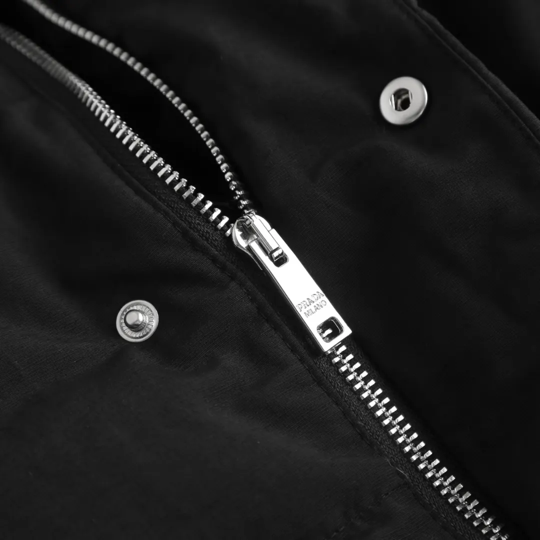Logo-Appliquéd Quilted Down Jacket D24020352 — view 7