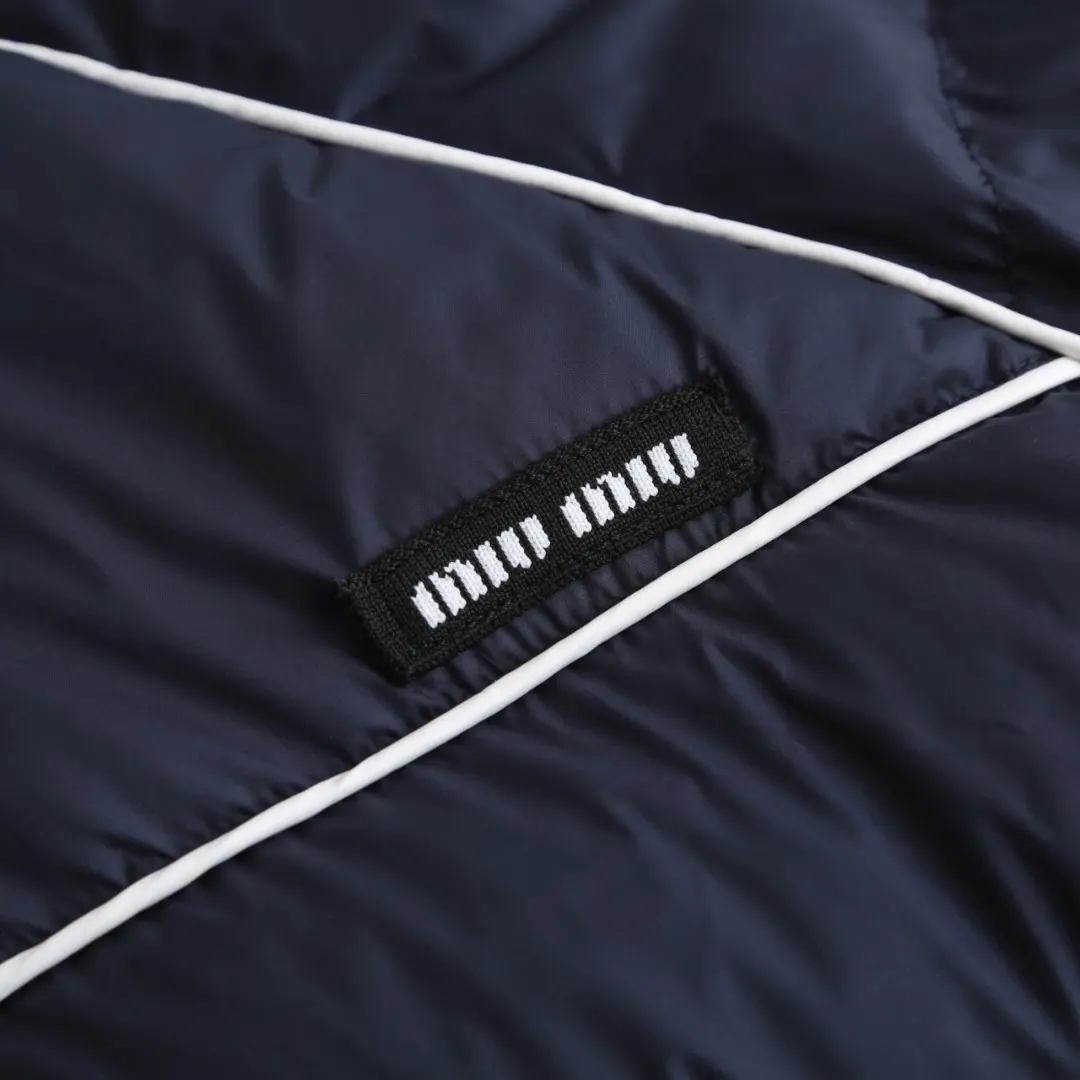 Logo-Patch Down-Filled Puffer Jacket D24020356 — view 5