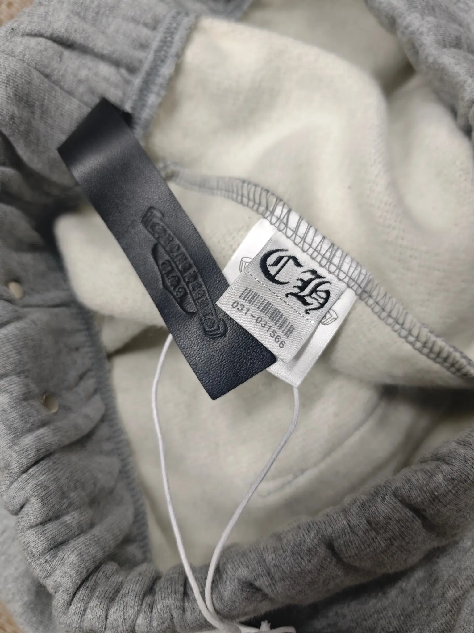 Chrome Hearts Leather Cross Patch Sweatpants D24018997 — view 9
