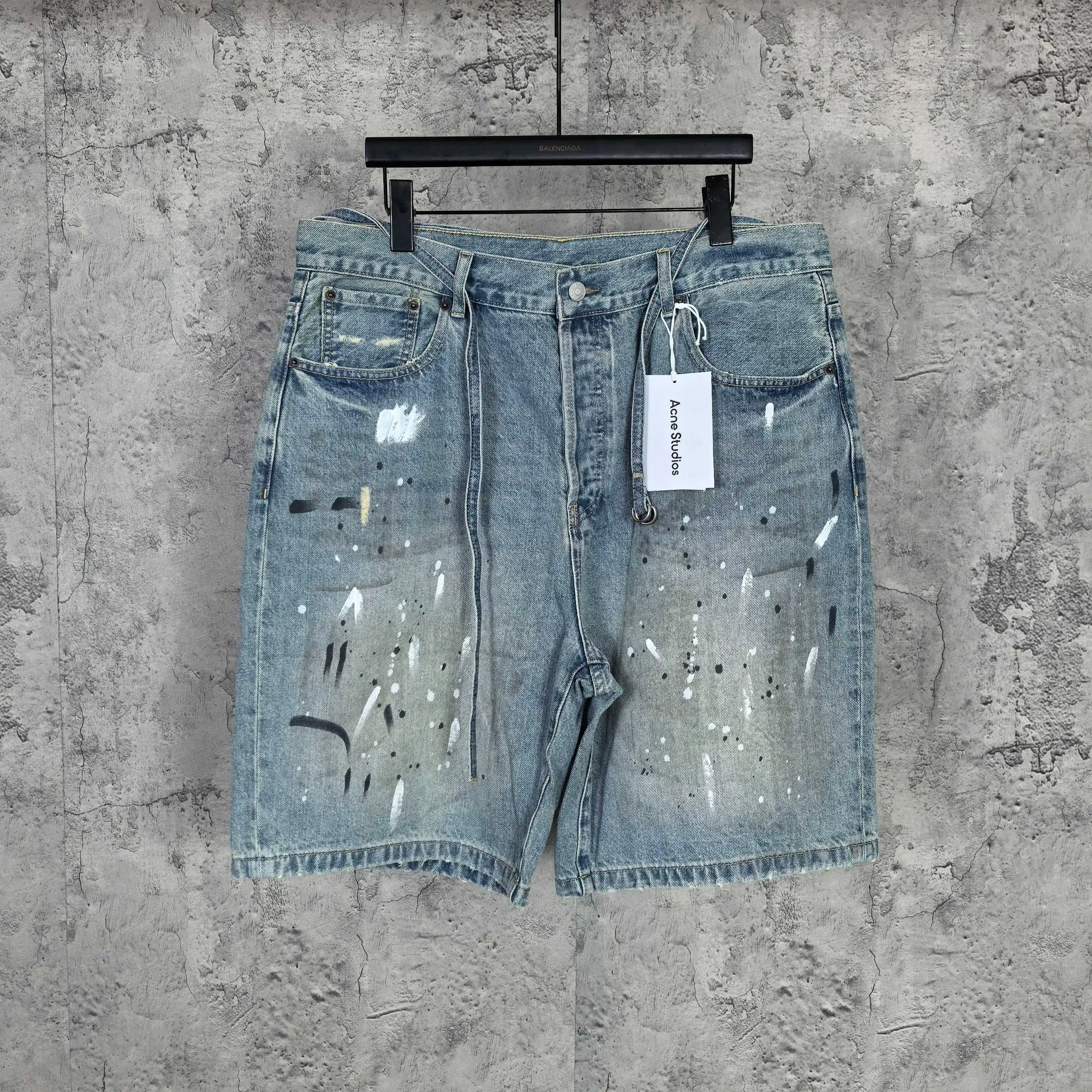1981 Paint-Splatter Drawstring Denim Shorts D24023238